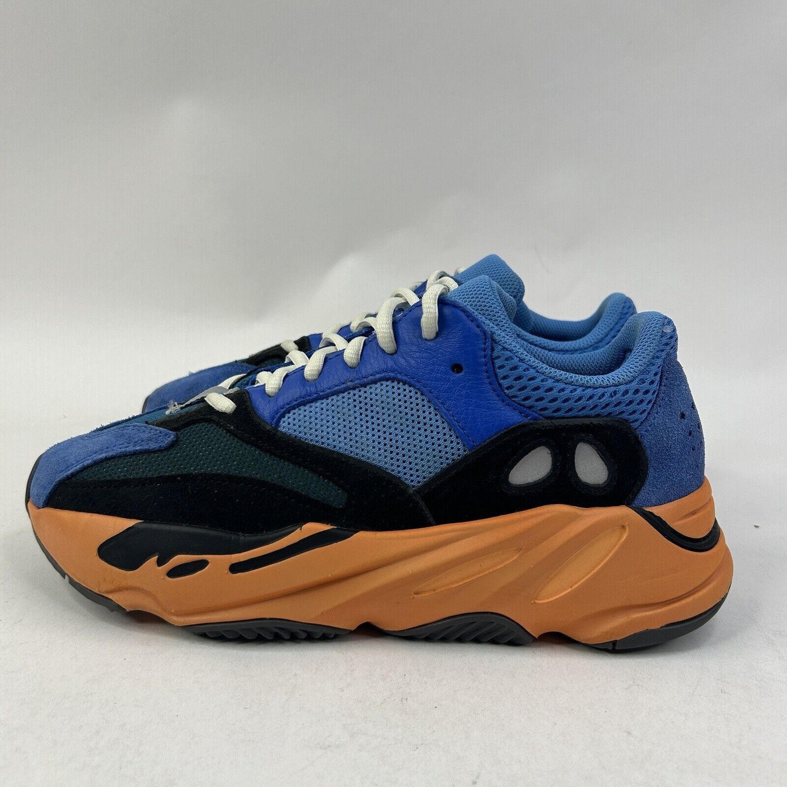 Adidas Adidas Yeezy Boost 700 “Bright Blue” 2024 Size US 8.5 / IT 38.5 - 6 Thumbnail
