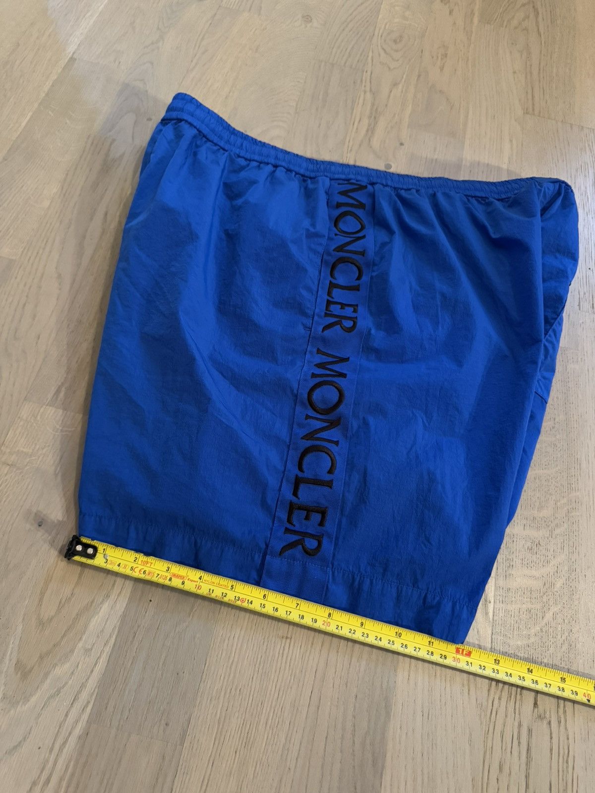 Moncler MONCLER SHORTS marked size 54 SEE REAL MEASUREMENTS IN PHOTO Size US 36 / EU 52 - 9 Thumbnail