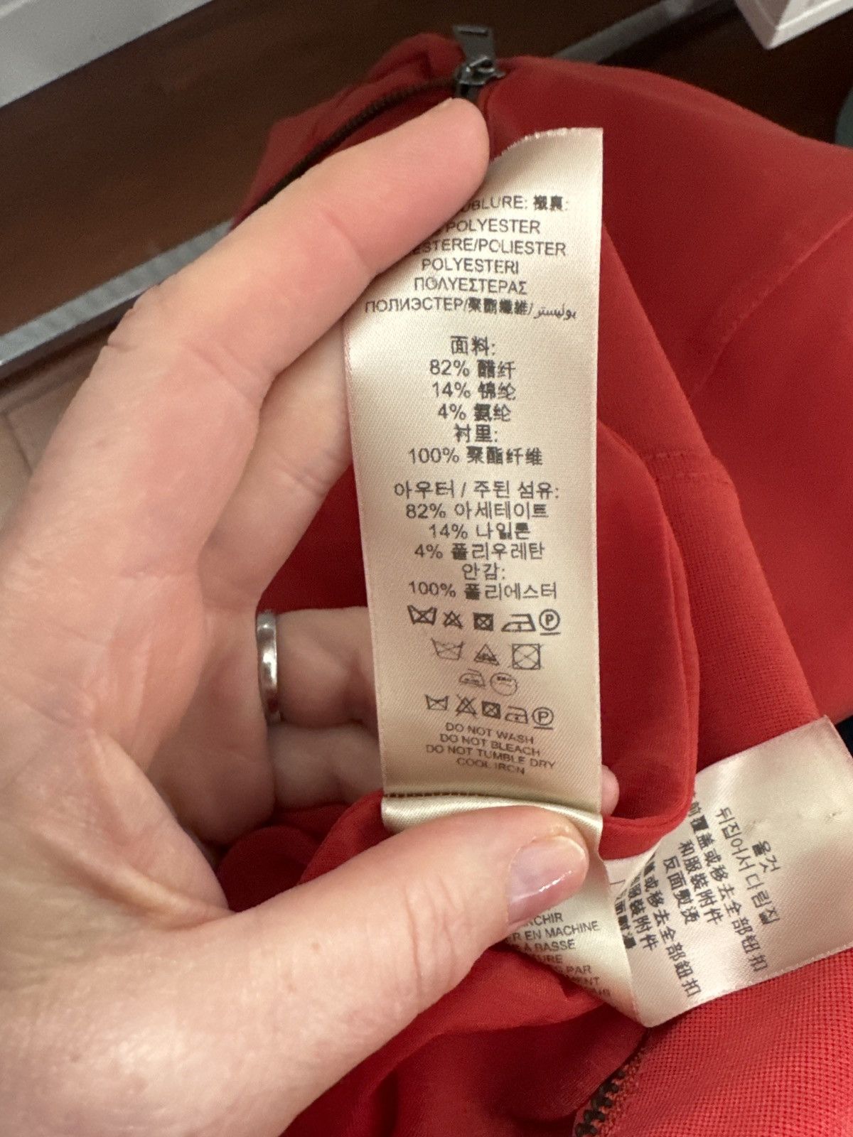 Burberry Stunning Red Burberry Power Dress Size L / US 10 / IT 46 - 8 Thumbnail