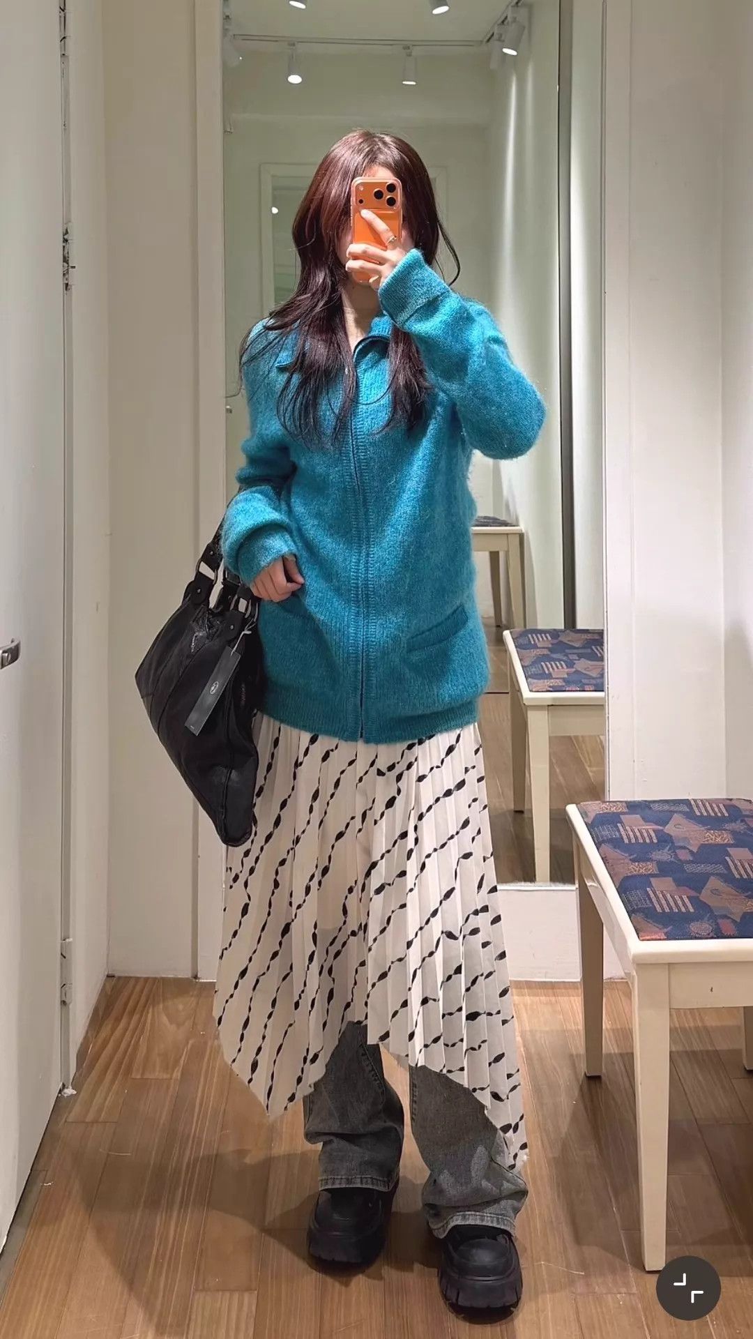 Prada Prada Logo Nylon Waxed Leather Tote Bag Unisex Black Size ONE SIZE - 6 Thumbnail