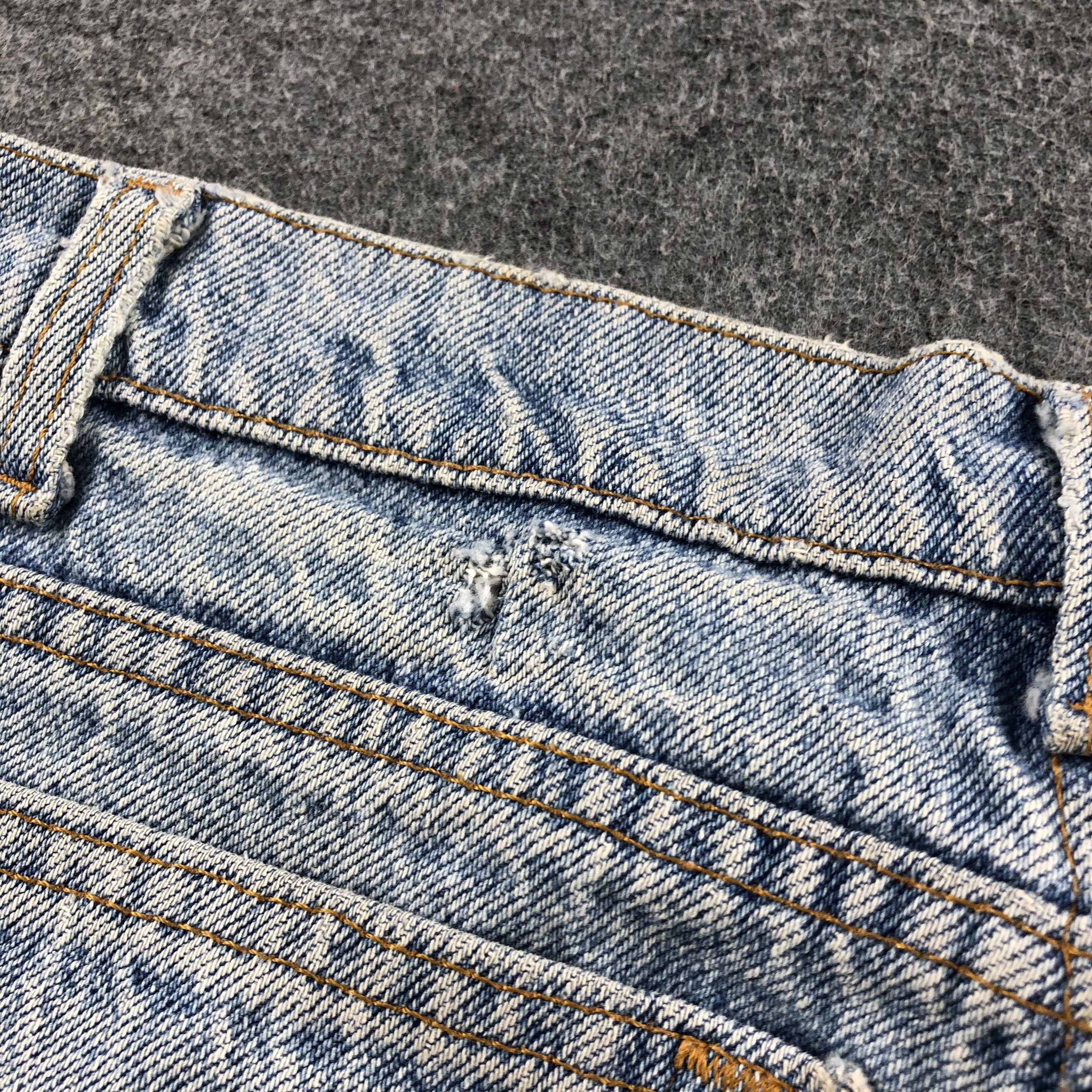 Levi's Vintage 90s Light Wash Levis Jeans-J2006 Size US 30 / EU 46 - 8 Thumbnail