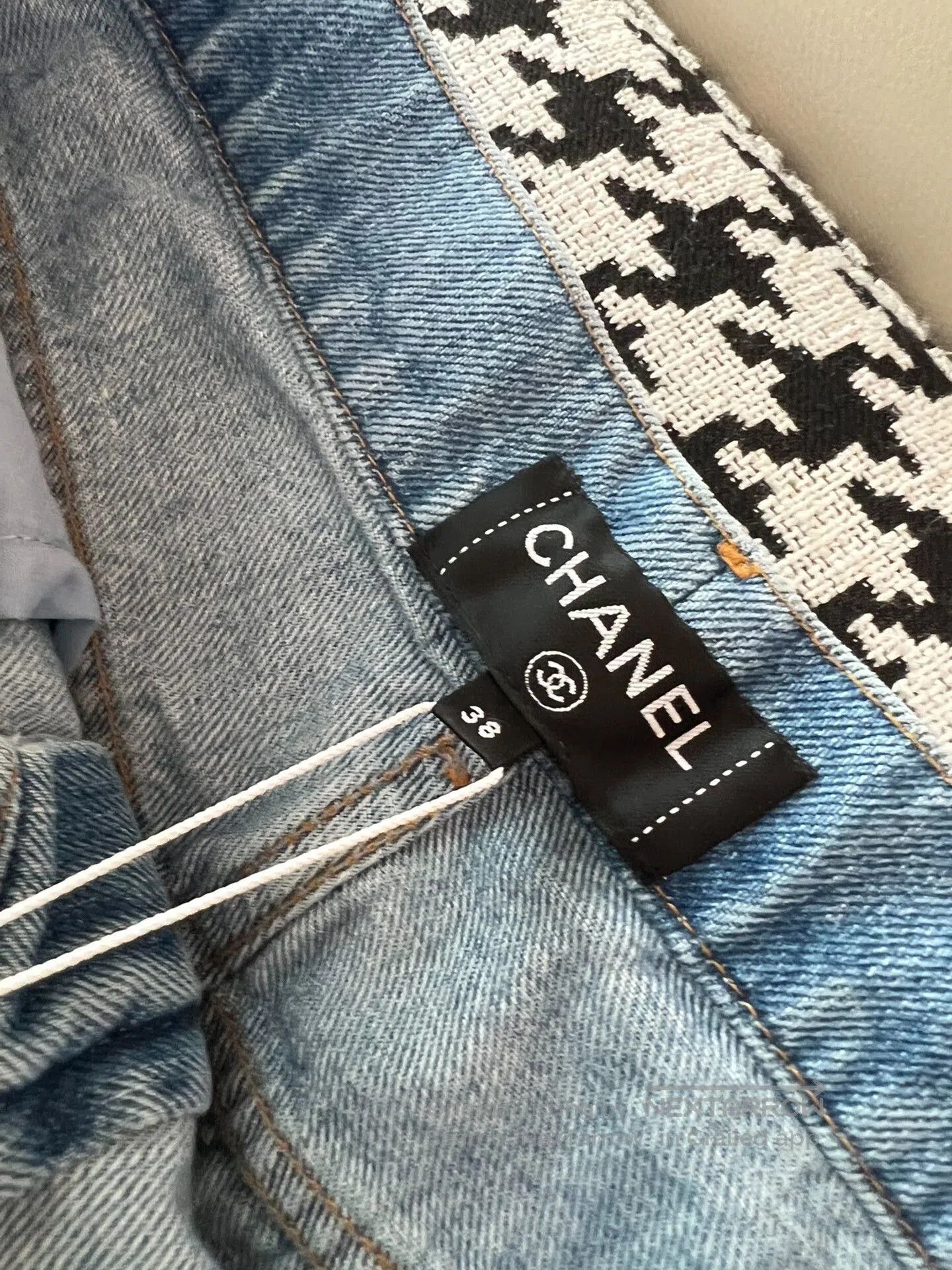 Chanel CHANEL Wide-Leg Light Blue Jeans. Size 28" / US 6 / IT 42 - 4 Thumbnail