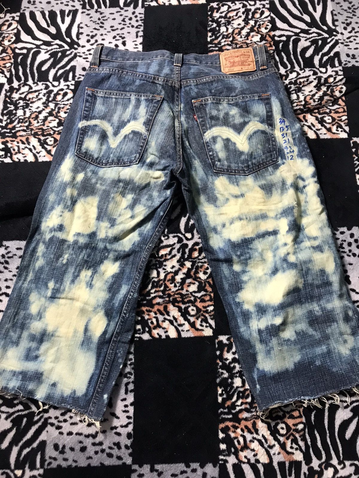 Levi's vintage Levis 569 distressed denim size 34 short rAre design Size US 34 / EU 50 - 5 Thumbnail