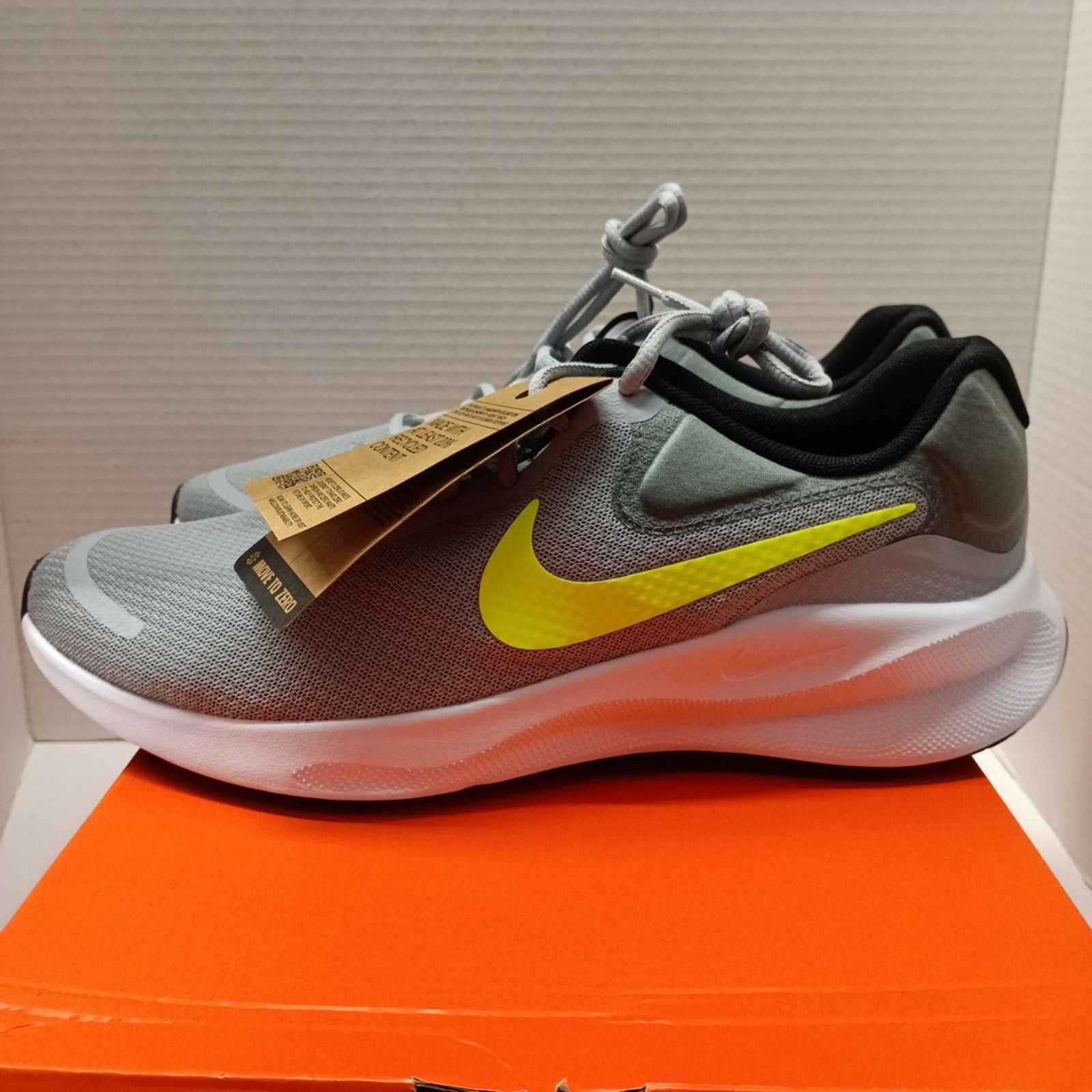 Nike Nike Revolution 7 Wolf Grey Volt Running Shoes Men’s Size 10 Size US 10 / EU 43 - 3 Thumbnail