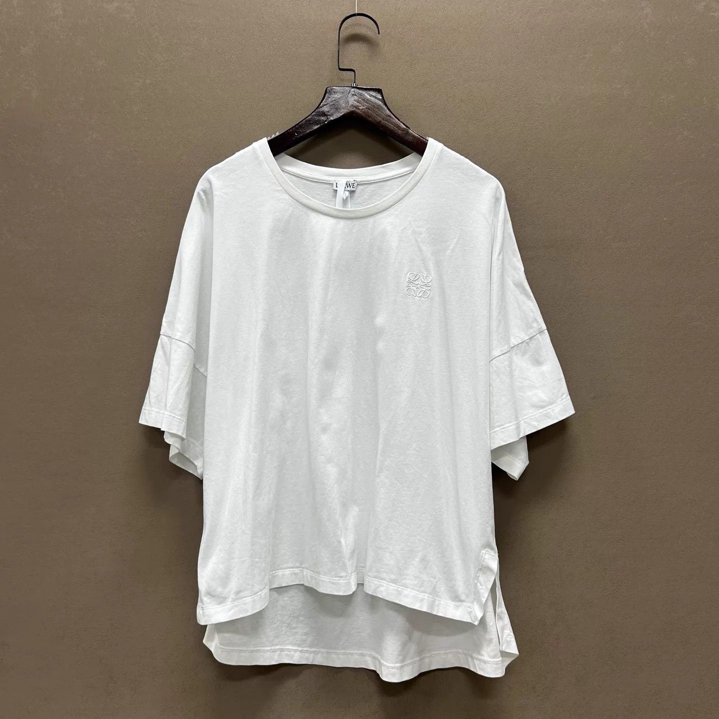 Loewe Loewe 99 White Embroidered Logo Crew SS Tee S Size US S / EU 44-46 / 1 - 1 Thumbnail