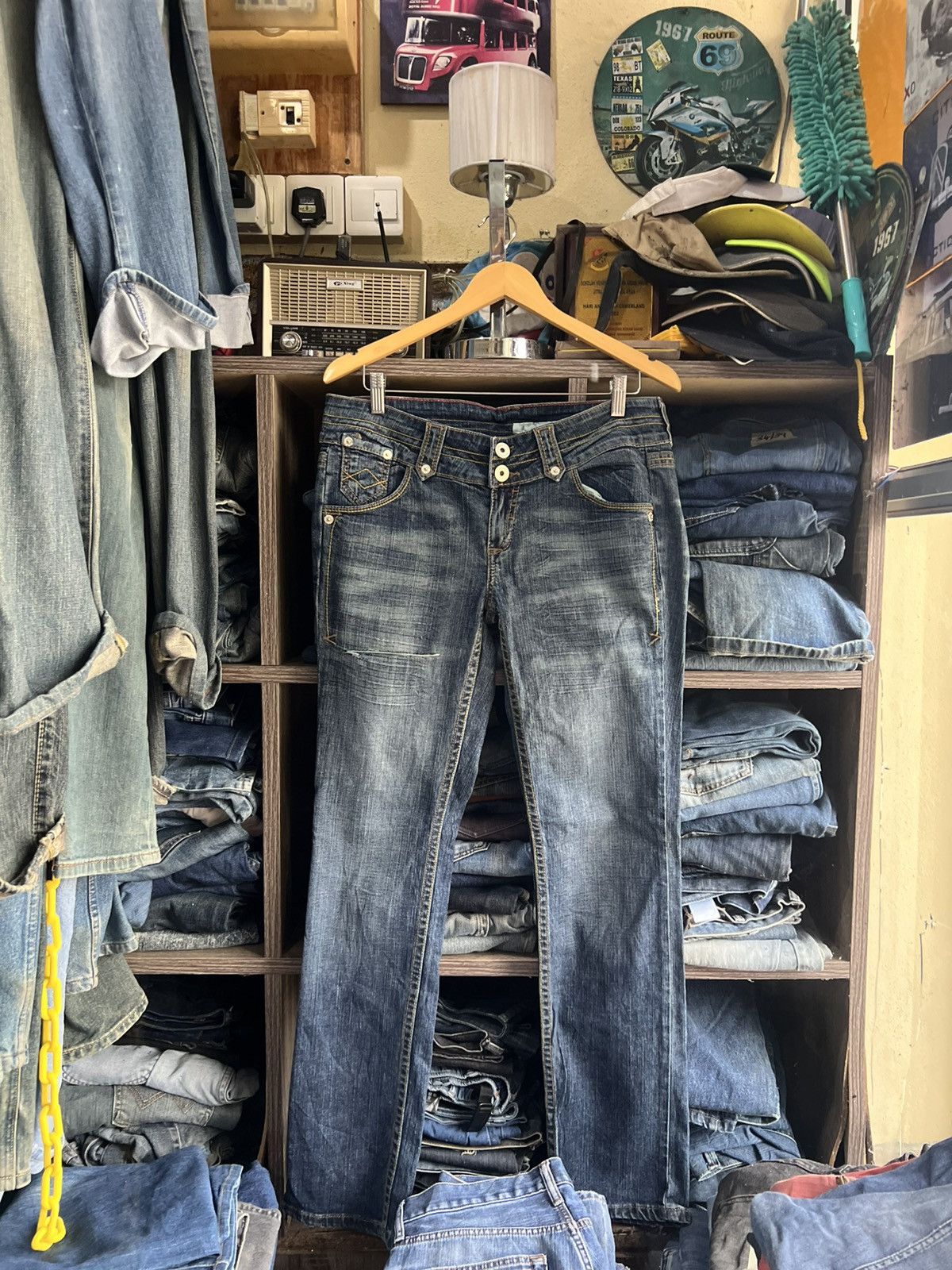 DKNY 🔥DKNY Jeans Distressed Denim Size 34" / US 12 / IT 48 - 2 Thumbnail