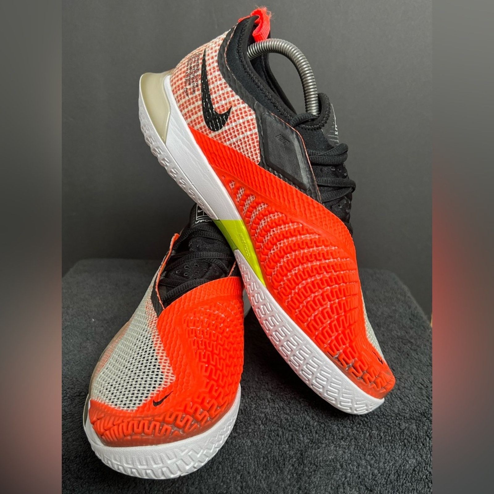 Nike Nike React Vapor NXT HC Tennis Shoes White Black Mango NWOB Size US 8 / EU 41 - 2 Thumbnail