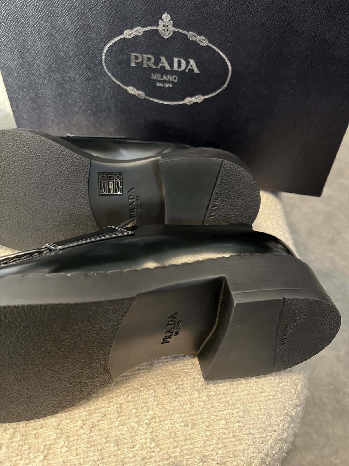Prada Prada logo loafers Size US 8.5 / EU 41-42 - 3 Thumbnail