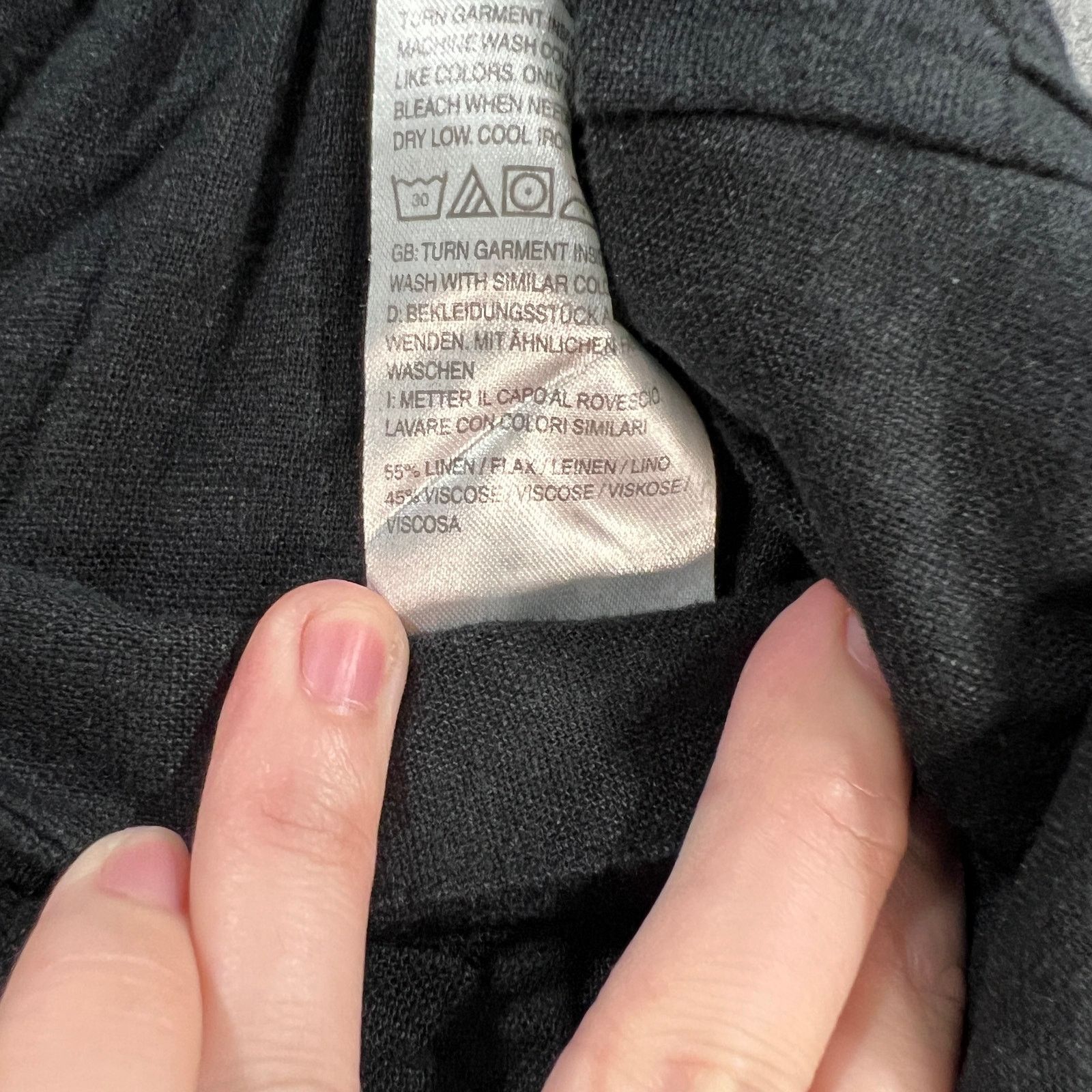 Other Isaac Mizrahi LIVE! Women Linen Black Short Size 18WT Size 40" / US 18 - 8 Thumbnail