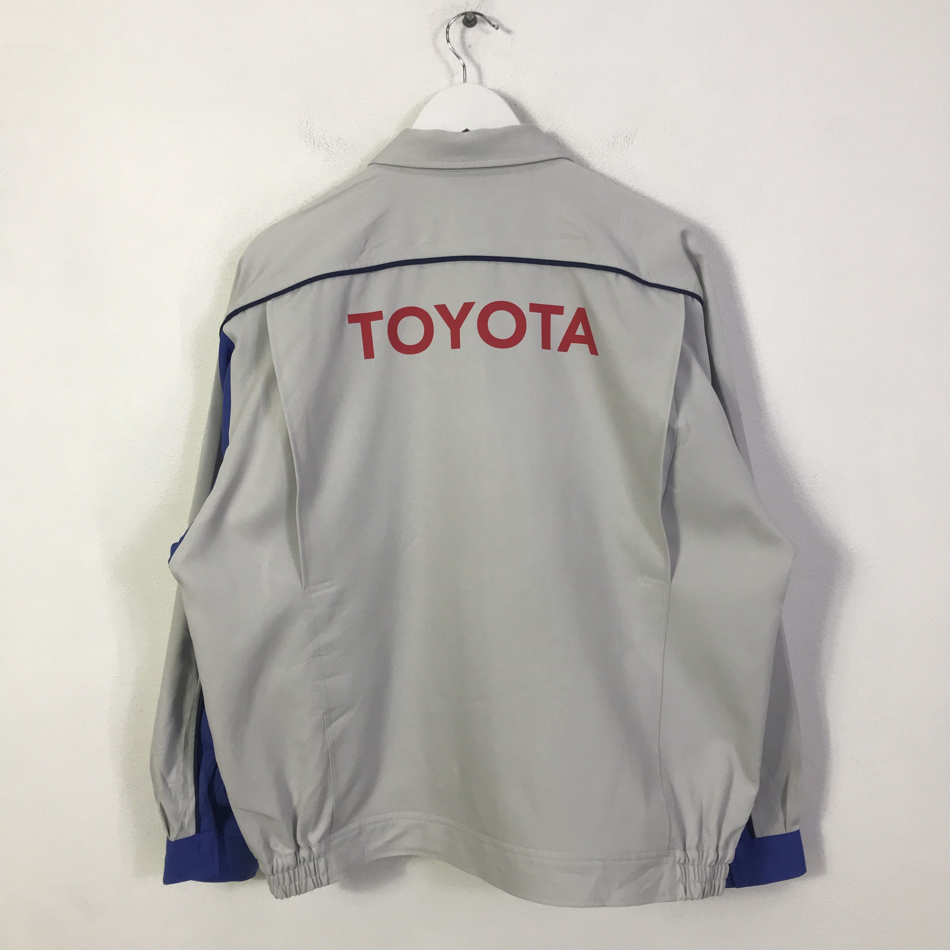 Japanese Brand Toyota Auto Body racing jacket K84B20 Size US L / EU 52-54 / 3 - 1 Thumbnail