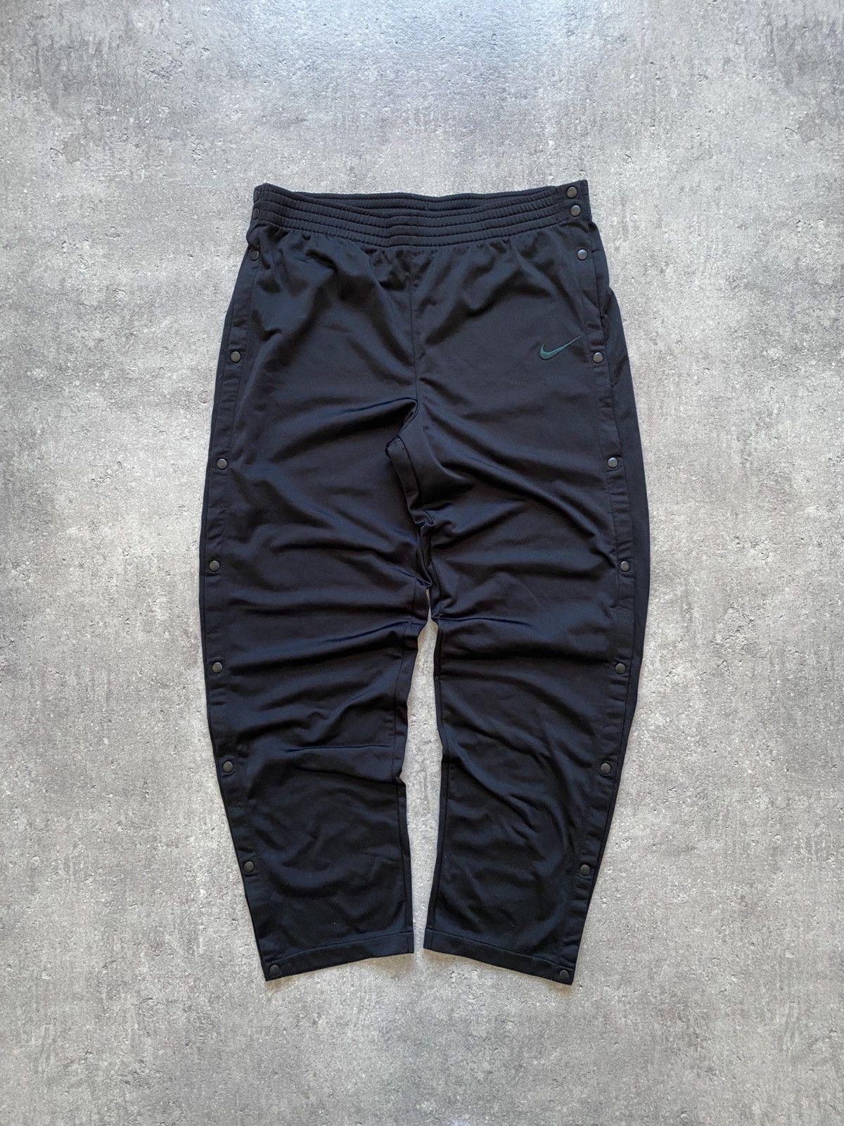 Nike × Vintage Vintage 90’s Nike Black Clipsed Sweatpants Size US 33 - 1 Thumbnail