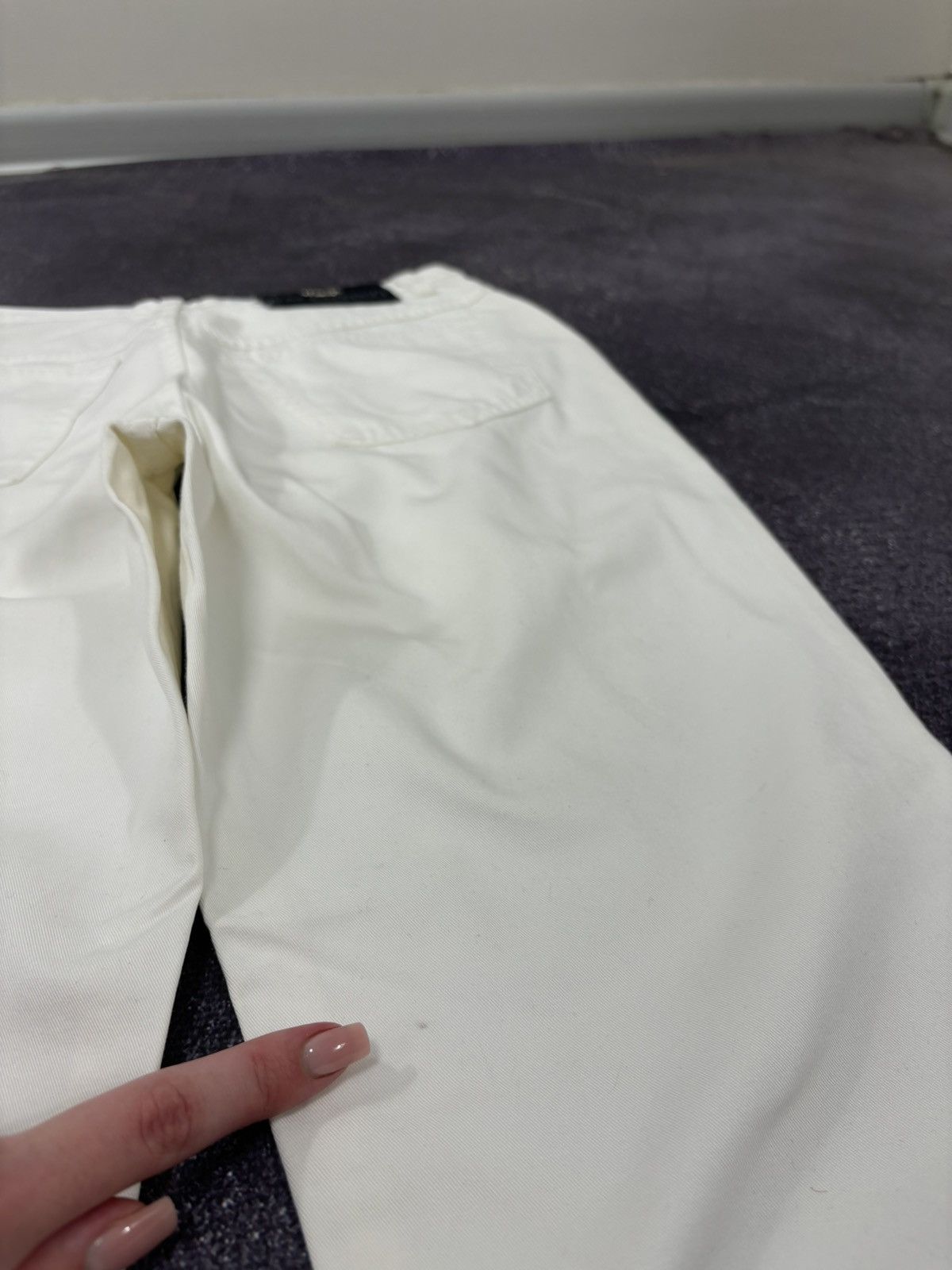 Valentino Vintage Valentino Women’s White Italian Luxury Pants Jeans Size 30" / US 8 / IT 44 - 6 Thumbnail