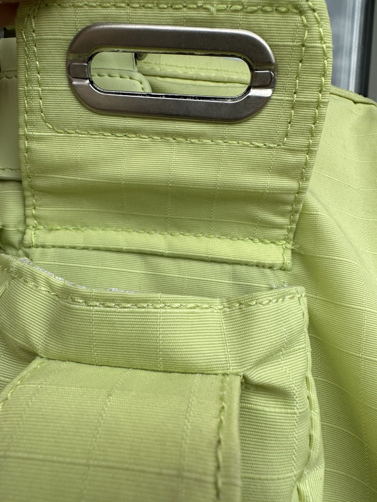 Oakley Crazy Vintage Oakley Heavy Duty Metal Frame Hand Bag drill Size ONE SIZE - 16 Thumbnail