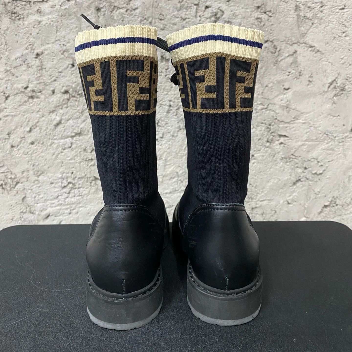 Fendi Fendi women's 99 New boots 36/37 Size US 5 / IT 35 - 3 Thumbnail