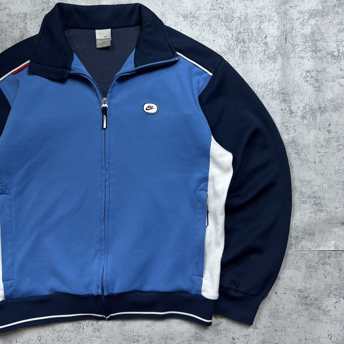 Nike 90s NIKE RETRO LOGO VINTAGE Y2K TRACK JACKET Size US L / EU 52-54 / 3 - 3 Thumbnail