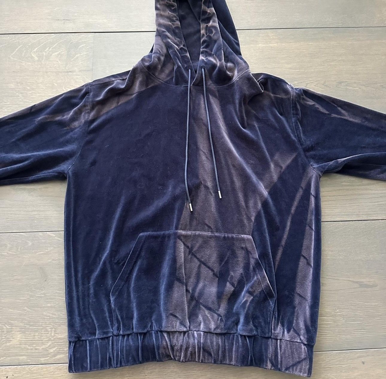 JiyongKim Jiyong Kim AW22 Sunburst Hoodie Purple Velvet Sweatshirt Size US L / EU 52-54 / 3 - 2 Thumbnail