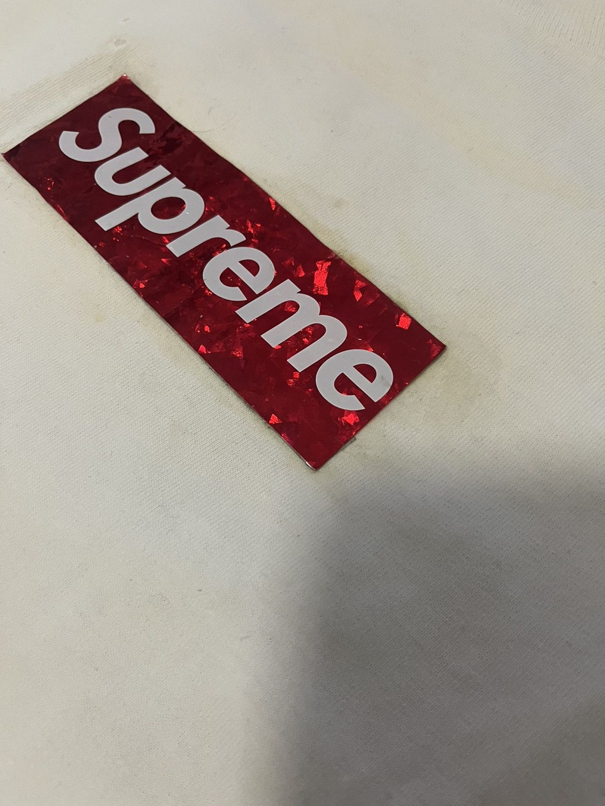 Supreme Supreme holographic box logo tee red Size US L / EU 52-54 / 3 - 3 Thumbnail