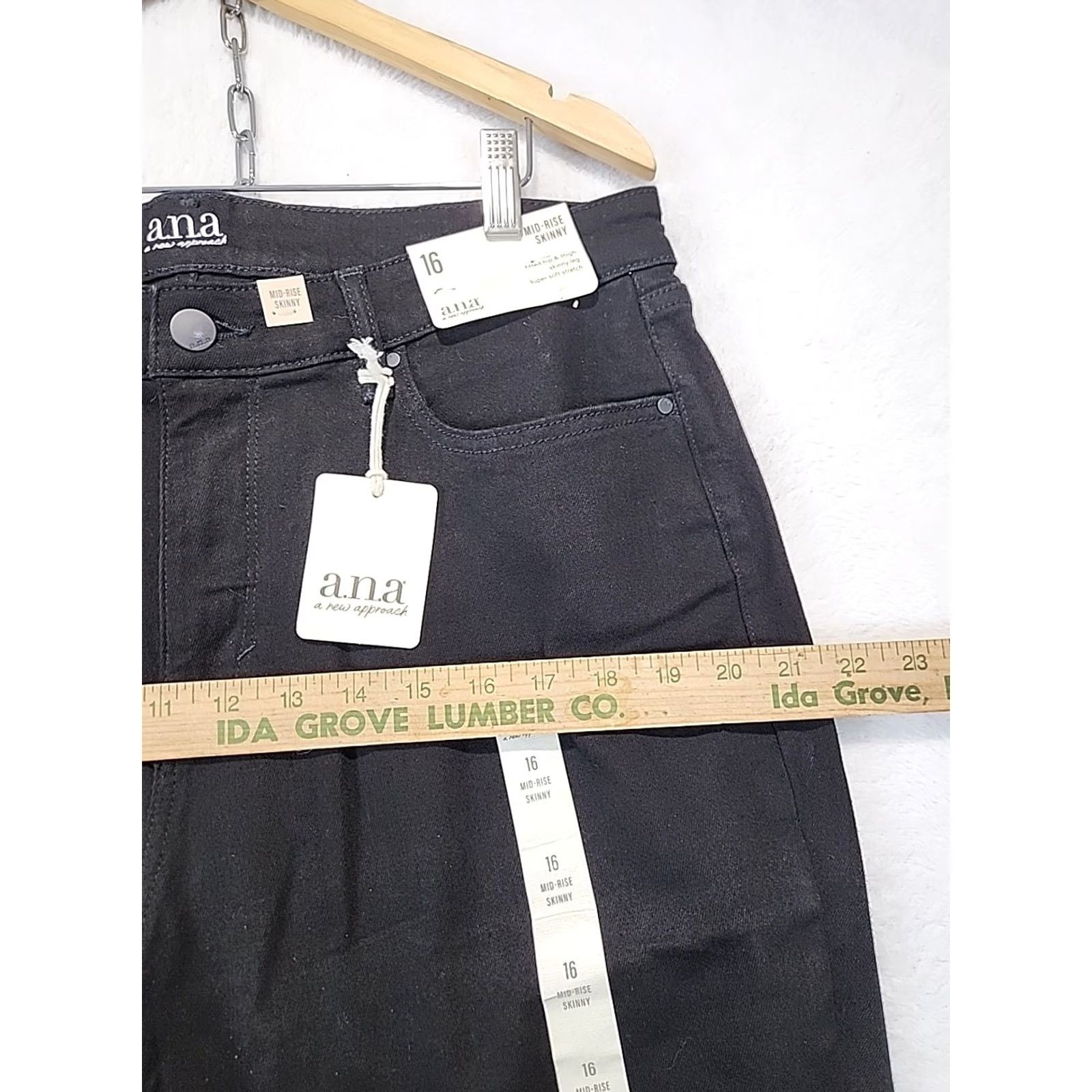 Denime A.N.A Jeans Women's Size 16 Black Mid Rise Skinny Denim 5-Pocket Stretch Seat Zipper Button Comfortable Size 38" / US 16 / IT 52 - 7 Thumbnail
