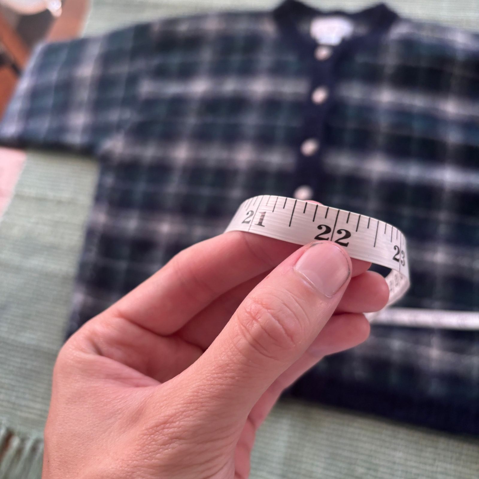 Vintage Vintage 90s/Y2K Christopher & Banks Wool Plaid Cardigan Size L / US 10 / IT 46 - 7 Thumbnail