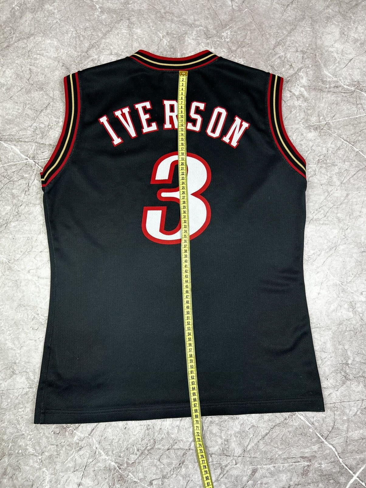 Champion Allen Iverson champion Sixers vintage NBA 76ers Jersey Size US S / EU 44-46 / 1 - 11 Thumbnail