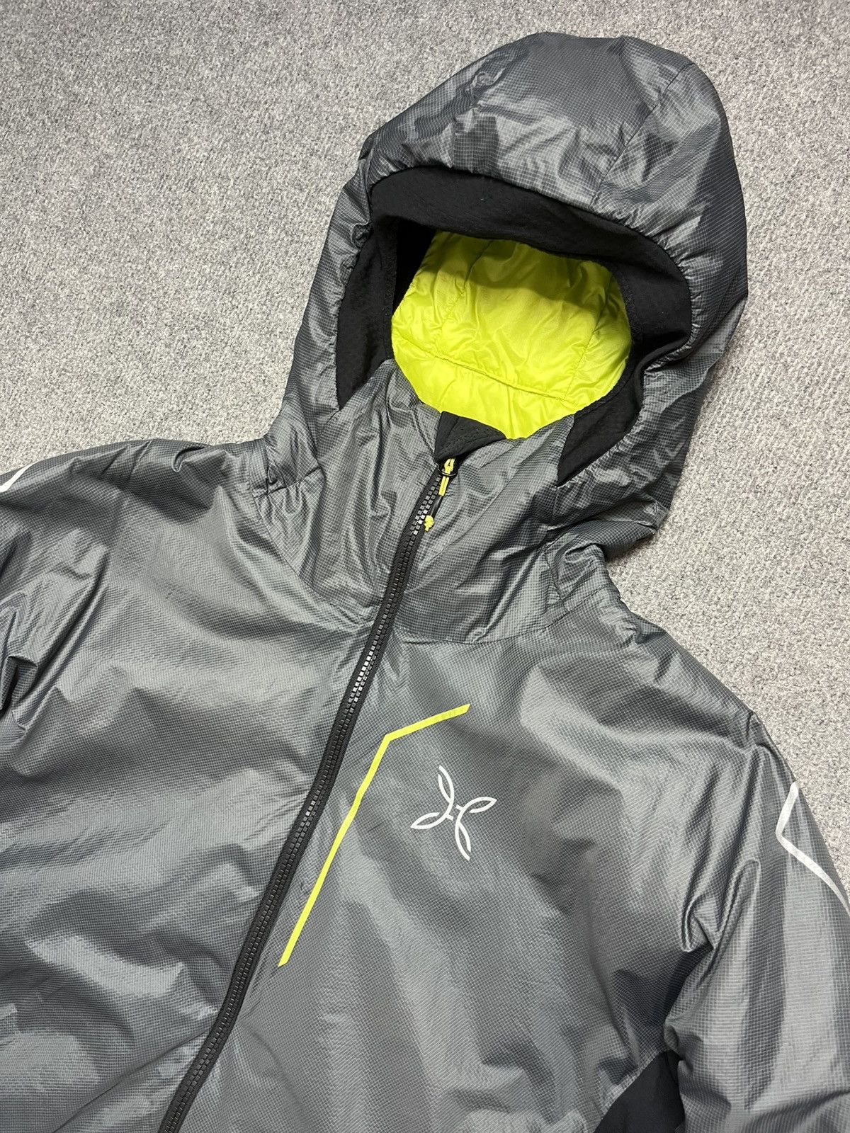 Other Montura Pertex Quantum Jacket Size US L / EU 52-54 / 3 - 5 Thumbnail