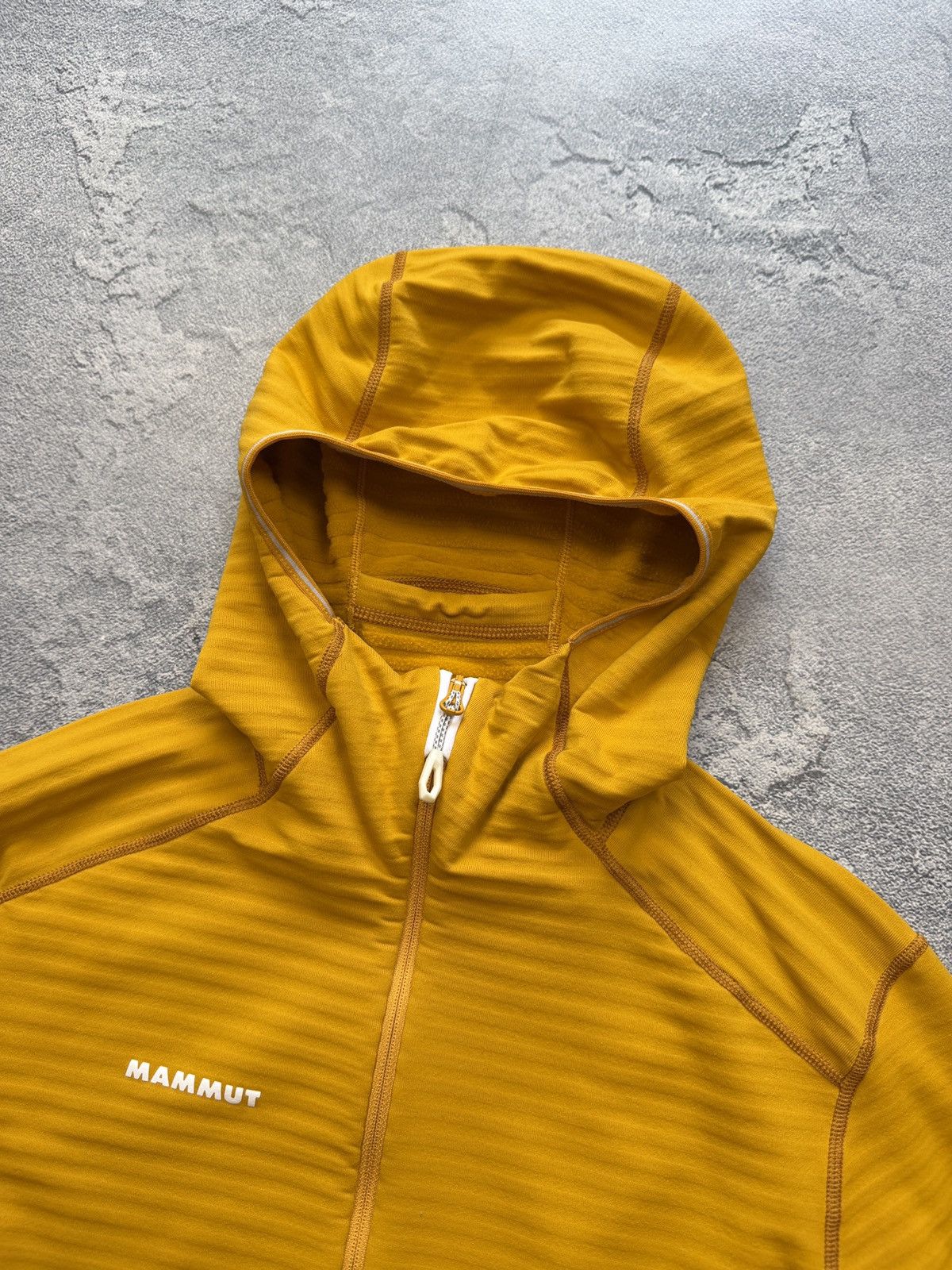 Mammut Mammut Extreme Hoodie Size Small Zip Up Outdoor Utility Size S / US 4 / IT 40 - 5 Thumbnail