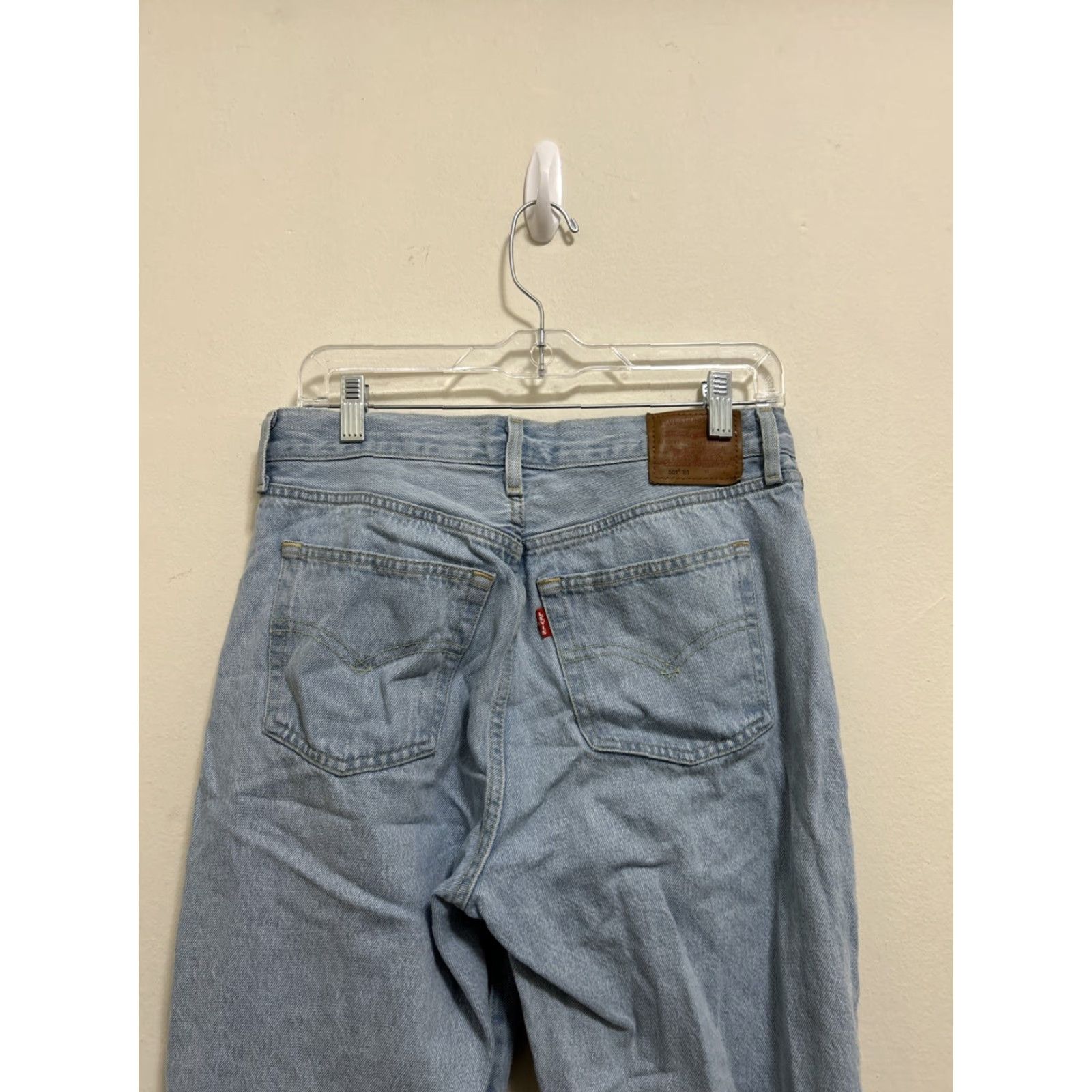 Levi's Levi's 501 Premium ‘81 Jeans Womens 29x31 Light Wash Denim Button Fly Straight 5-Pocket Regular Fit Mens Womens Boys Girls Size 29" - 4 Thumbnail