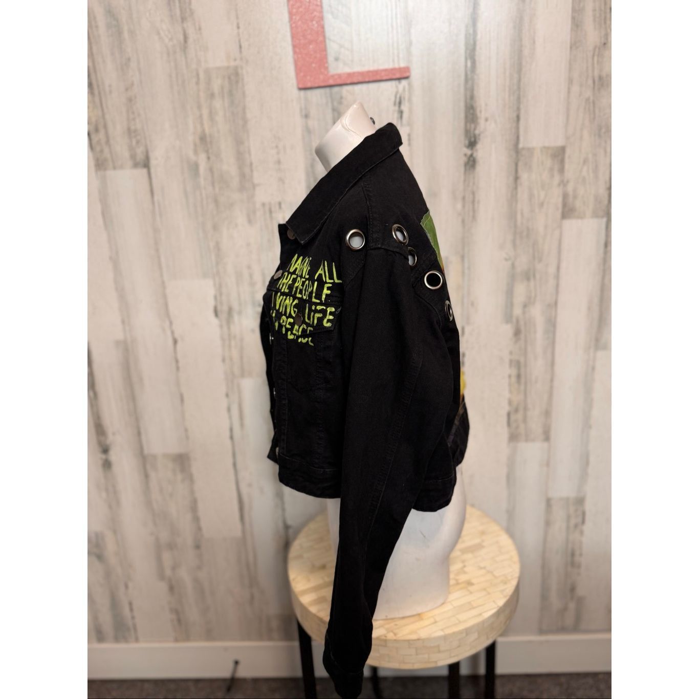 Other Fashion Nova Black Denim Jacket L – Graphic Mona Lisa Back Print “Shut Up” Imagine All The People Quote Women’s Large Size L / US 10 / IT 46 - 7 Thumbnail