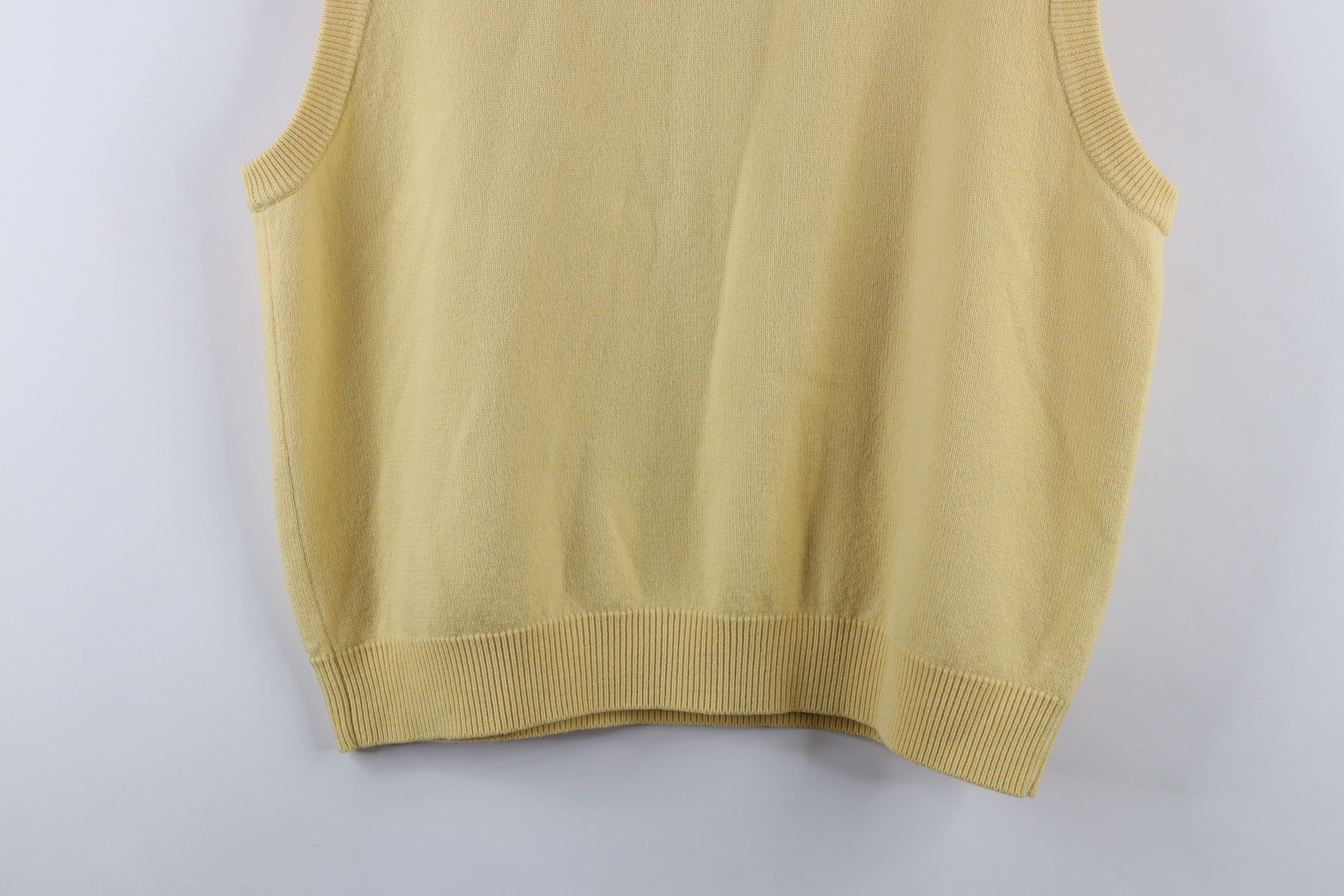 Vintage Vintage 90s Viyella Wool Knit V-Neck Sweater Vest Yellow Size US L / EU 52-54 / 3 - 7 Thumbnail