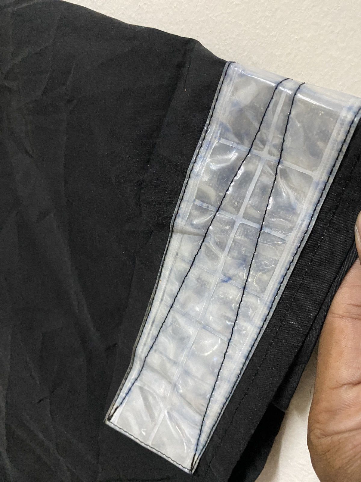 Comme des Garcons rare comme des garcons junya watanabe fw18 reflector poncho Size US L / EU 52-54 / 3 - 8 Thumbnail