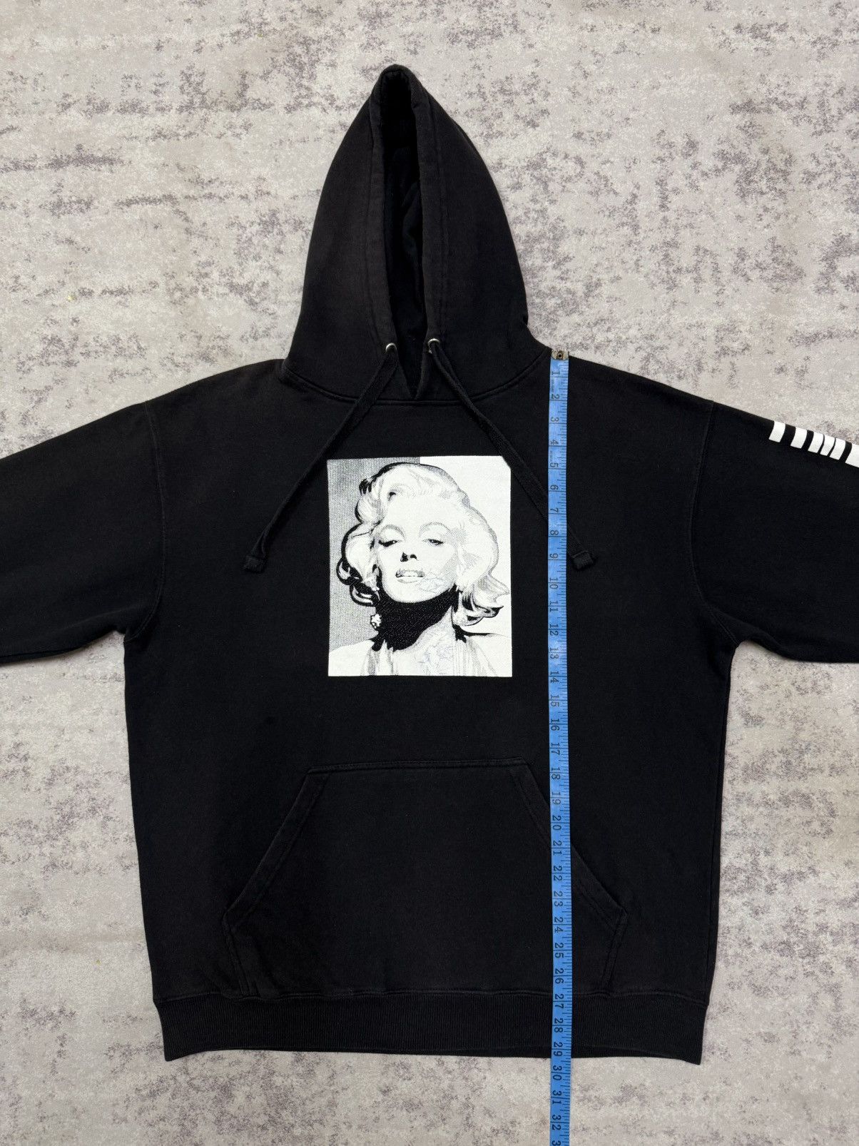 Japanese Brand Mariyln Monroe Graphic Hoodie Timeless Beauty Pullover Sweat Size US XL / EU 56 / 4 - 13 Thumbnail