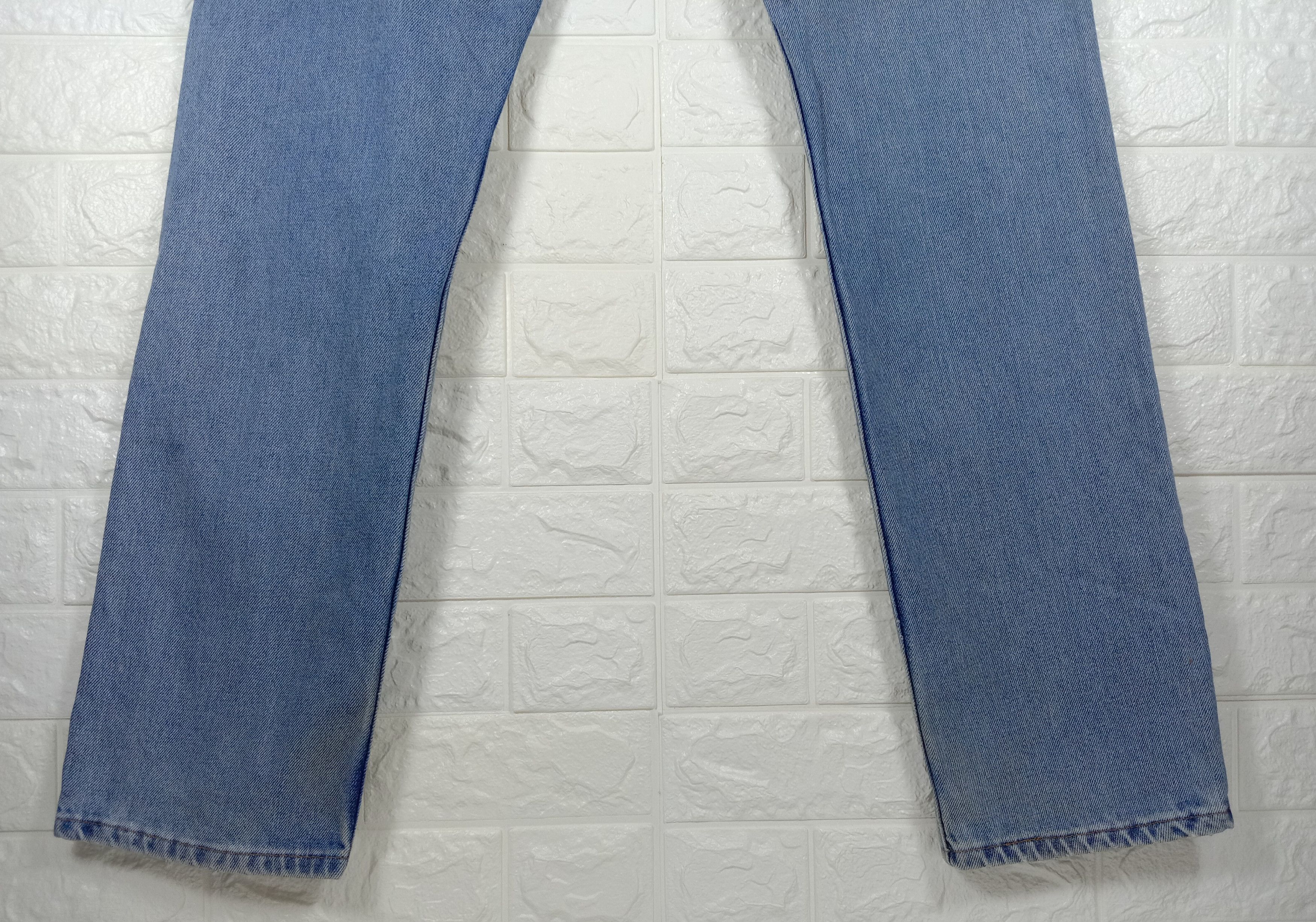 Levi's Vintage Levi's 505 Jeans Light Wash Regular Fit Denim Size US 29 - 8 Thumbnail