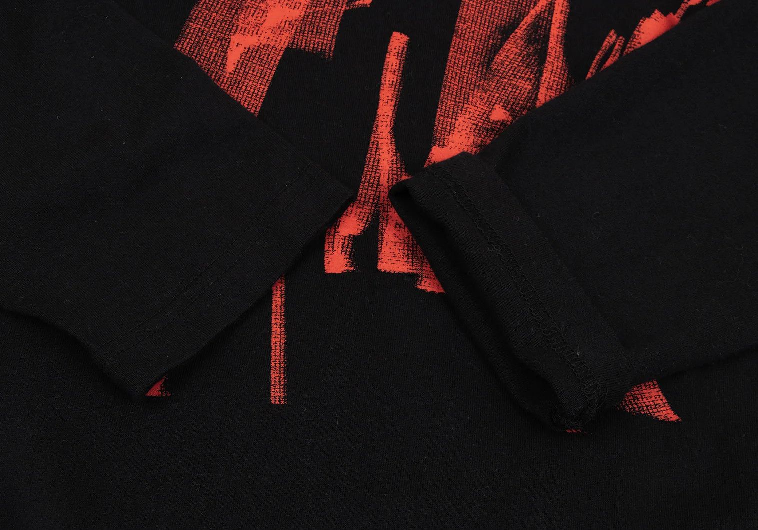 Yohji Yamamoto Logo Print T-shirt in Black and Red Size US M / EU 48-50 / 2 - 6 Thumbnail