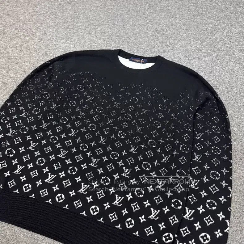 Louis Vuitton Louis Vuitton Presbyopic Gradient Logo Knit sweatshirt Size US L / EU 52-54 / 3 - 3 Thumbnail