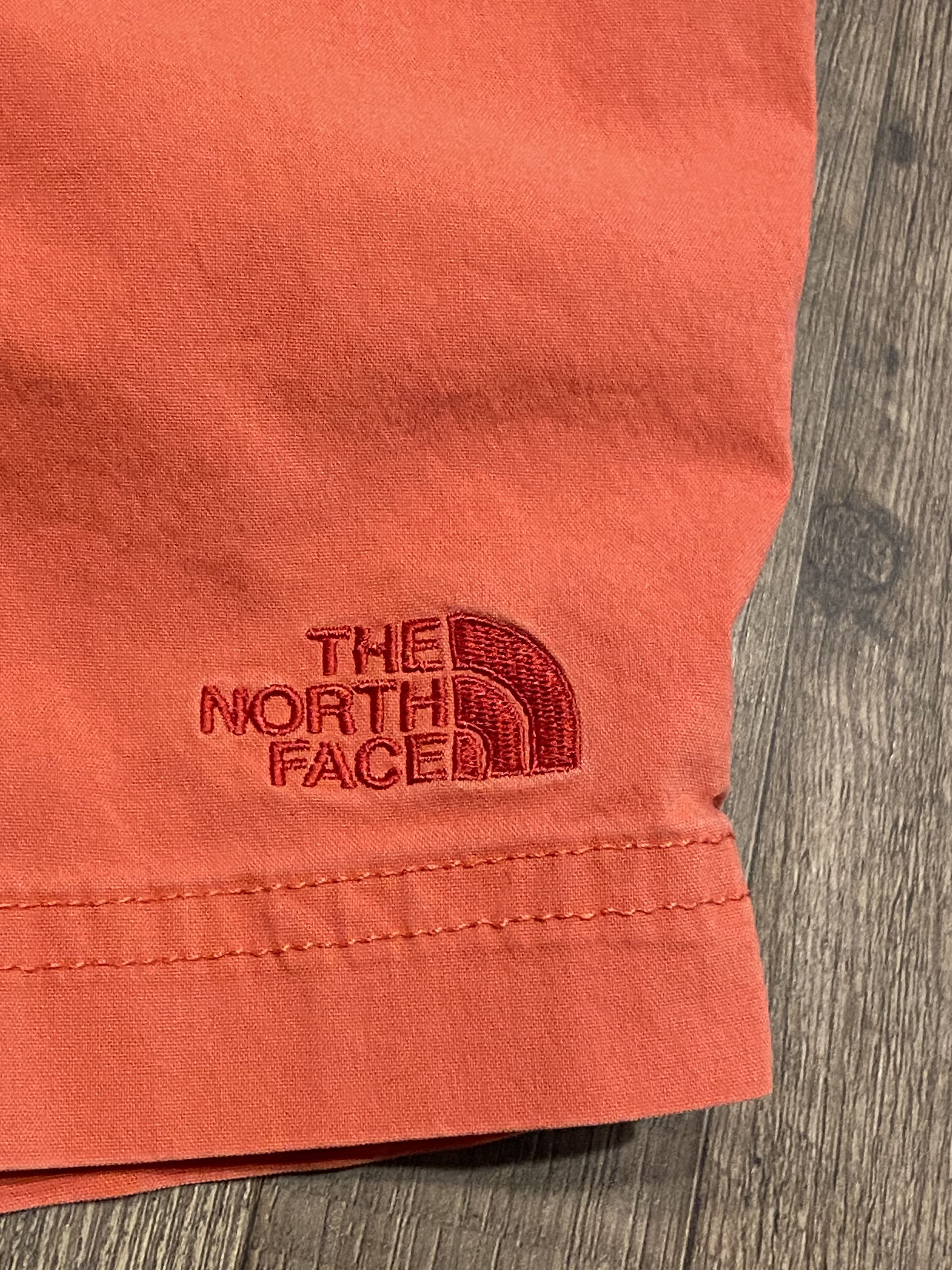The North Face The North Face Red Beach Shorts Size US 30 / EU 46 - 1 Thumbnail