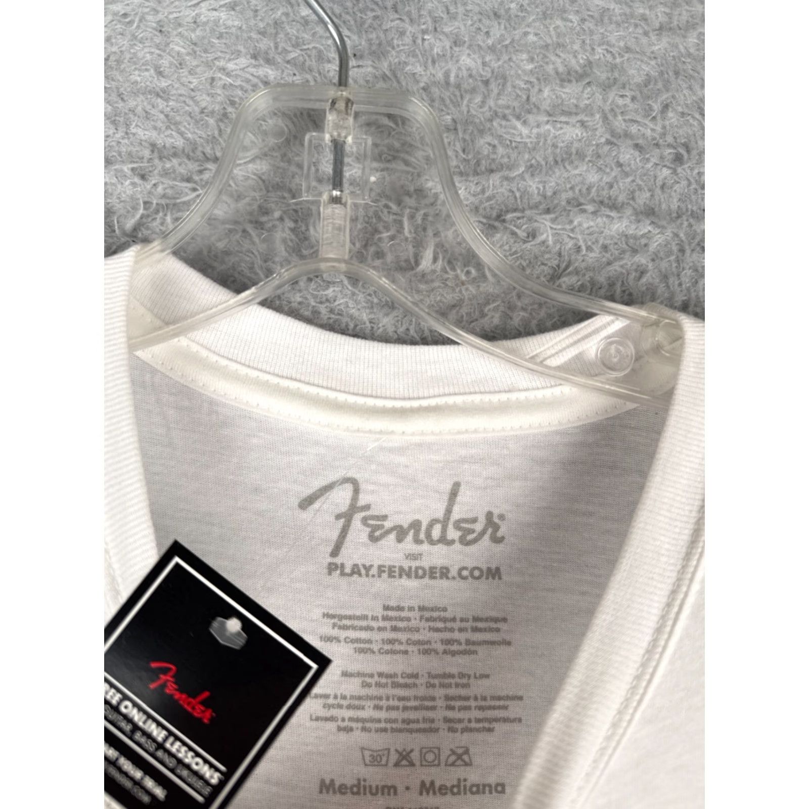Fender Fender Shirt Men M White 1964 Stratocaster 100% Cotton NEW NWT Size US M / EU 48-50 / 2 - 7 Thumbnail
