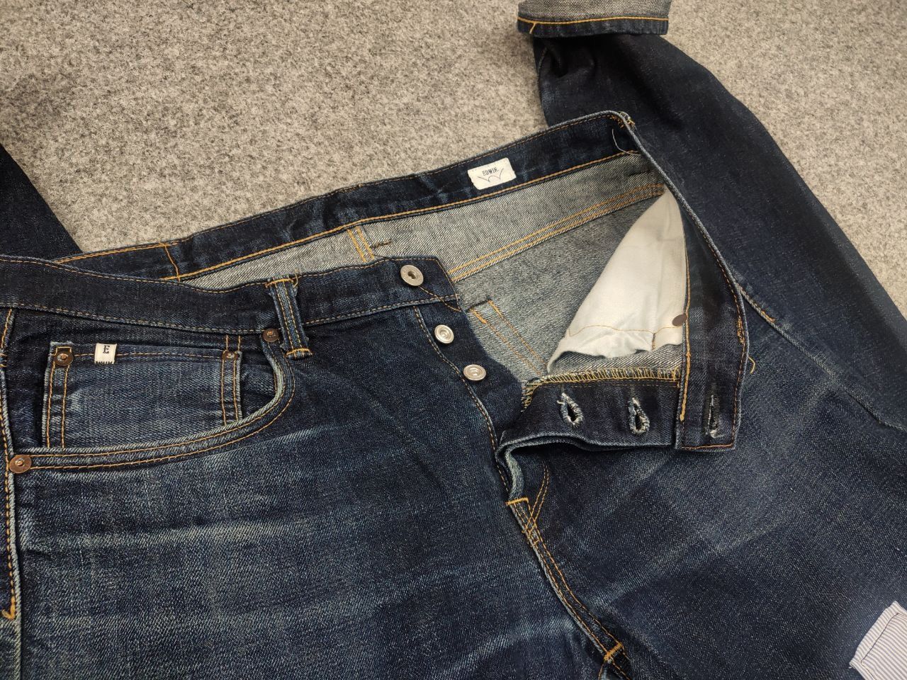 Edwin Vintage Edwin Japan Made Embroidered Selvedge Denim Jeans Size US 34 / EU 50 - 19 Thumbnail