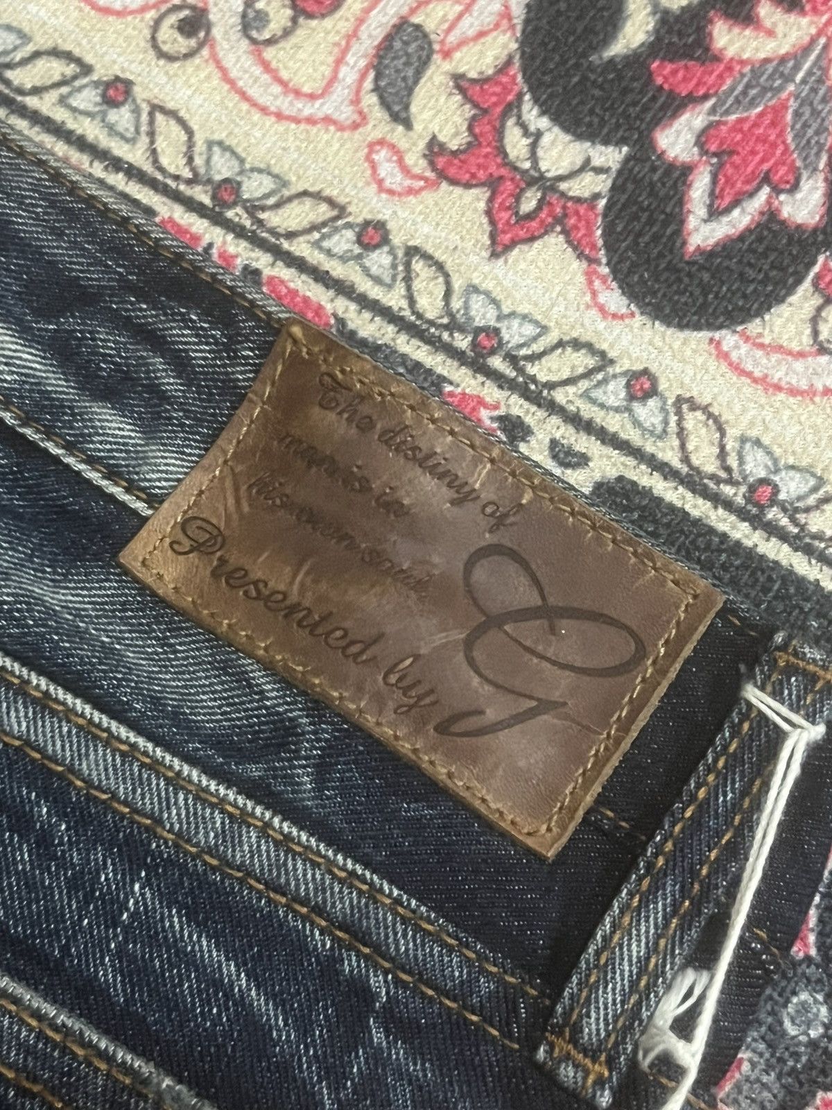 If Six Was Nine (BNWT) Japan Goa Dark Washed Cracked Distressed Flare Jeans Size US 30 / EU 46 - 7 Thumbnail