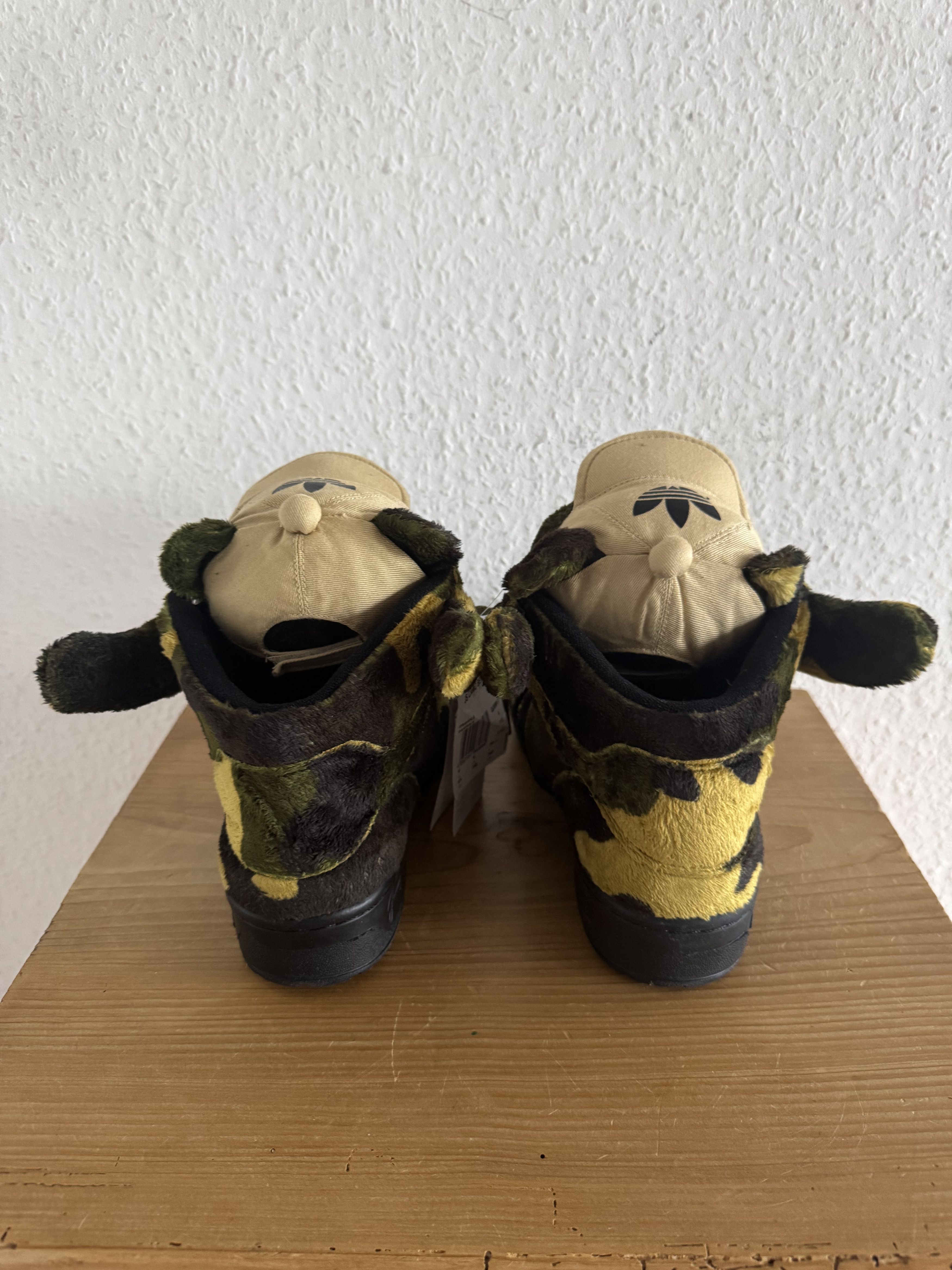 Adidas × Jeremy Scott JS Camo Teddy Bear Sneakers Size US 6.5 / EU 39-40 - 4 Thumbnail
