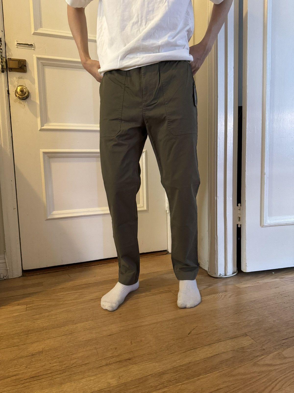 Express Olive Pants - Express Size US 32 / EU 48 - 1 Thumbnail