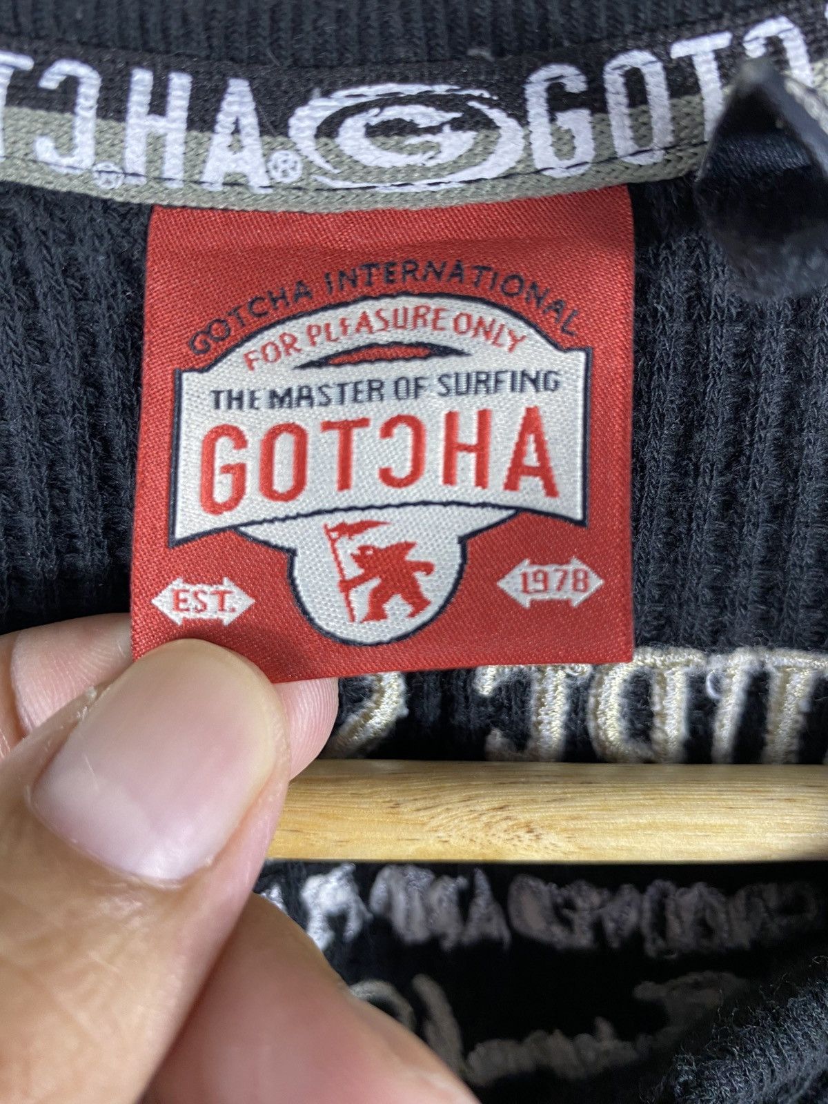 Gotcha Gotcha Embroidery Long Sleeve Knit Size US M / EU 48-50 / 2 - 7 Thumbnail