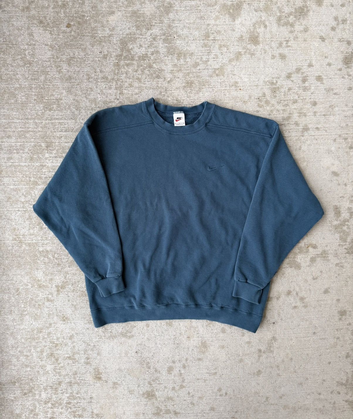 Nike 90s Nike made in USA Teal Crewneck Sweatshirt Size US L / EU 52-54 / 3 - 2 Thumbnail