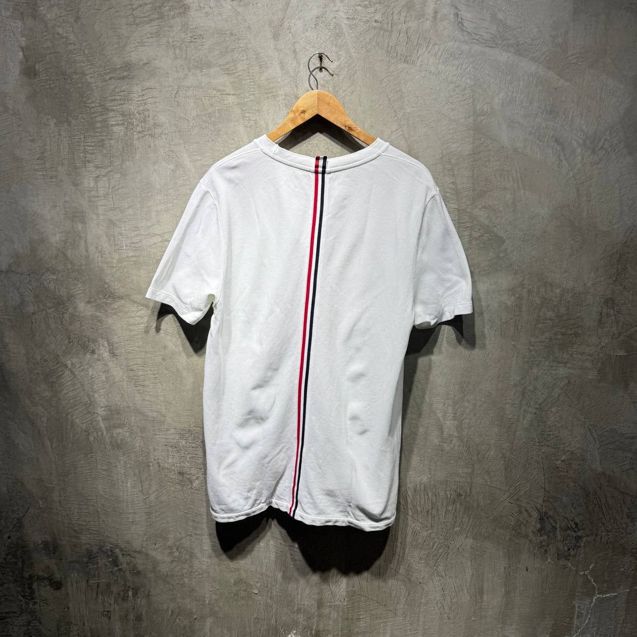 Thom Browne Thom Browne Center Back Stripe Pique Tee Size US L / EU 52-54 / 3 - 8 Thumbnail