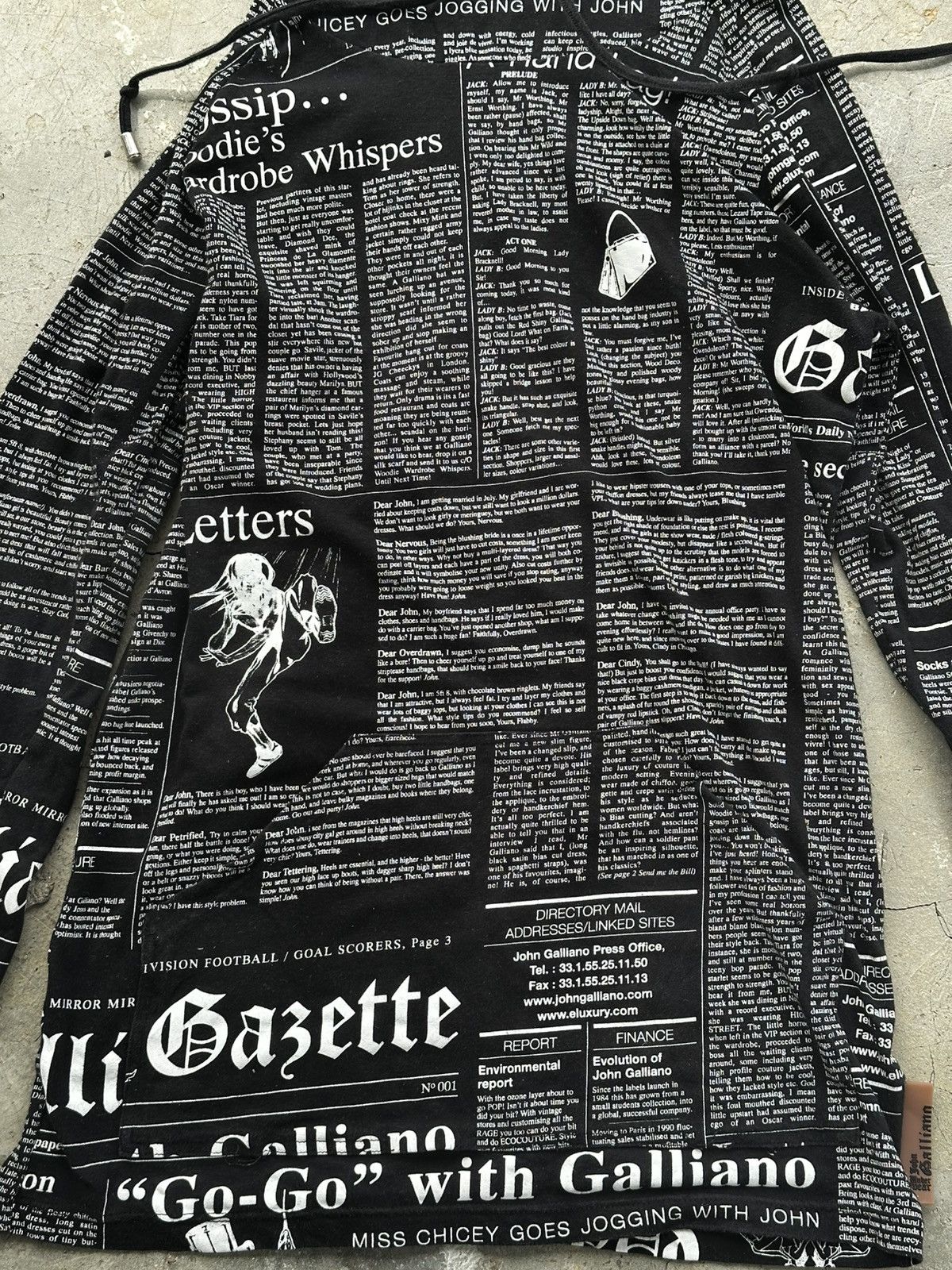 John Galliano John Galliano Gazette Newspaper Hoodie Size US S / EU 44-46 / 1 - 4 Thumbnail