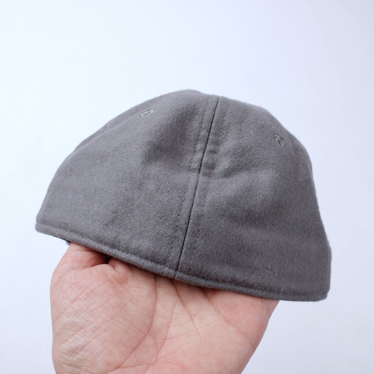 Champion × Vintage CHAMPION Big Logo Wool Blend Gray Cap Snapback Size ONE SIZE - 5 Thumbnail