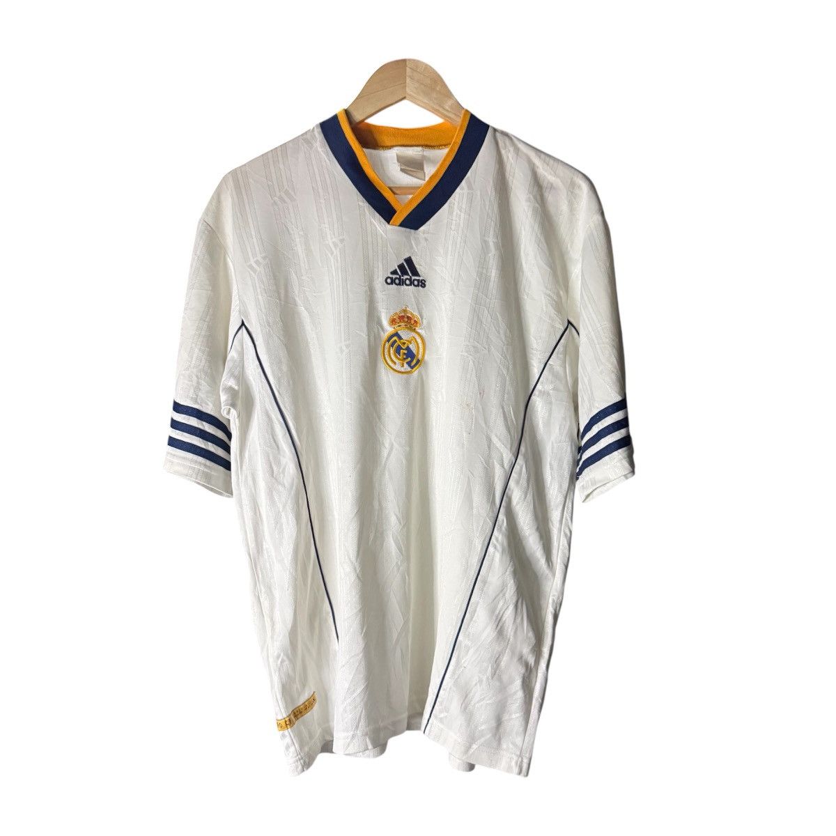 🔥🔥 Vintage 99-00 Real Madrid TrainingJersey