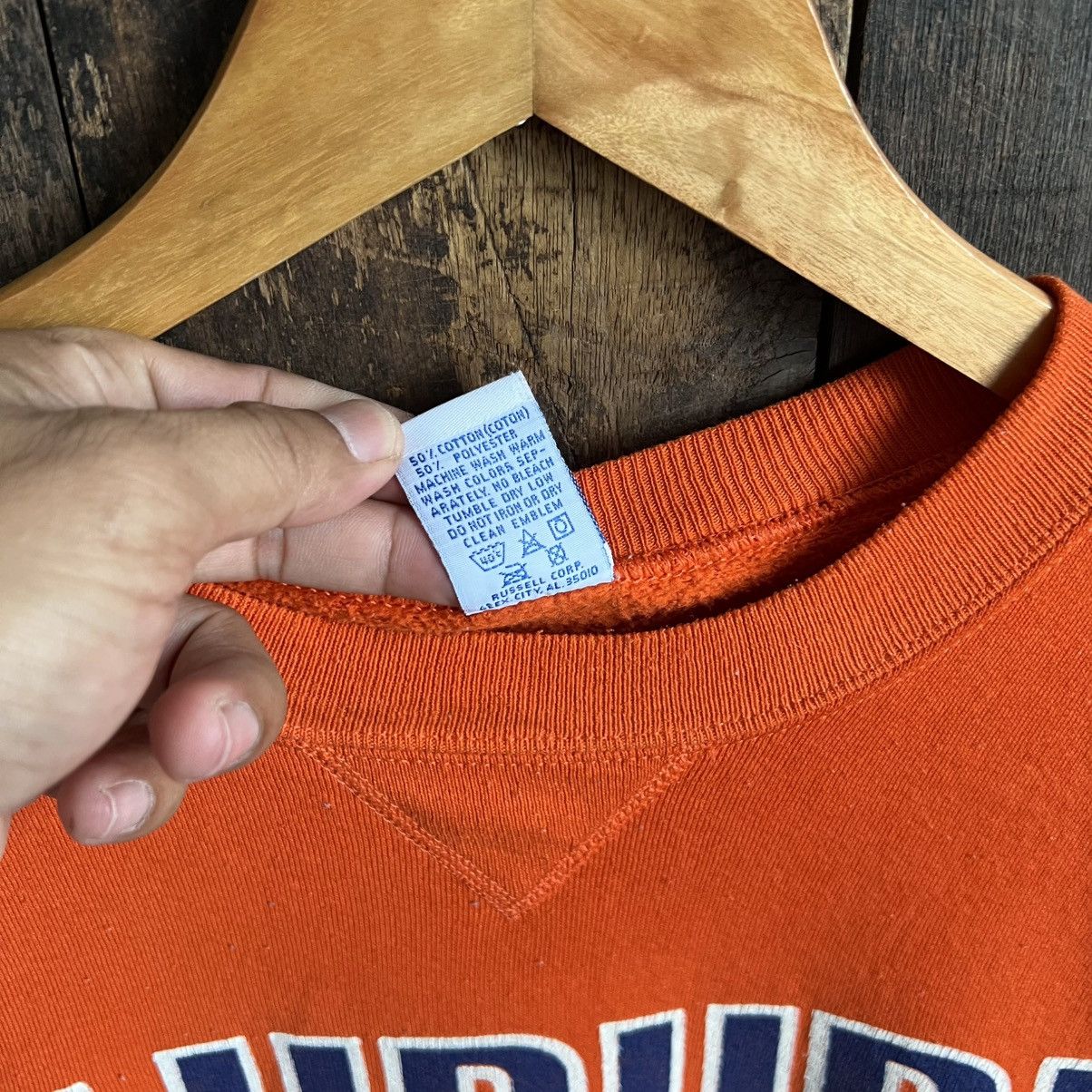 Russell Athletic × Vintage Vintage 90’s Russell Athletic Auburn University Crewneck Size US M / EU 48-50 / 2 - 4 Thumbnail