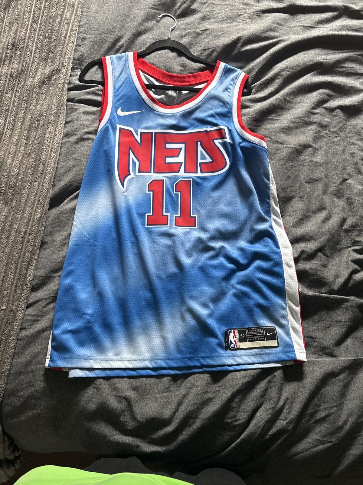 Nike Brooklyn Nets Kyrie Size US XL / EU 56 / 4 - 1 Thumbnail