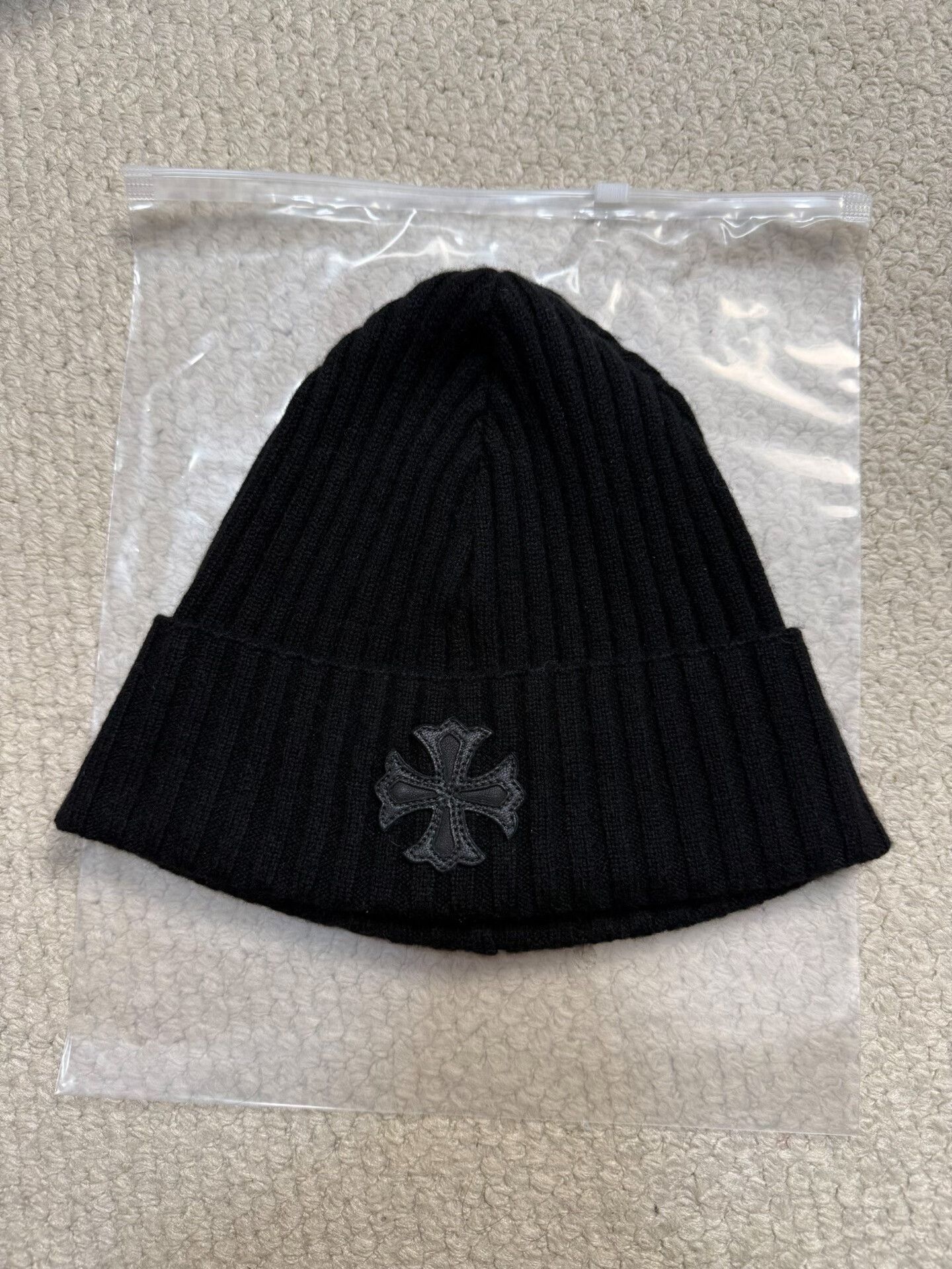 Chrome Hearts Chrome Hearts Cross Patch Black Cashmere Beanie Size ONE SIZE - 1 Thumbnail
