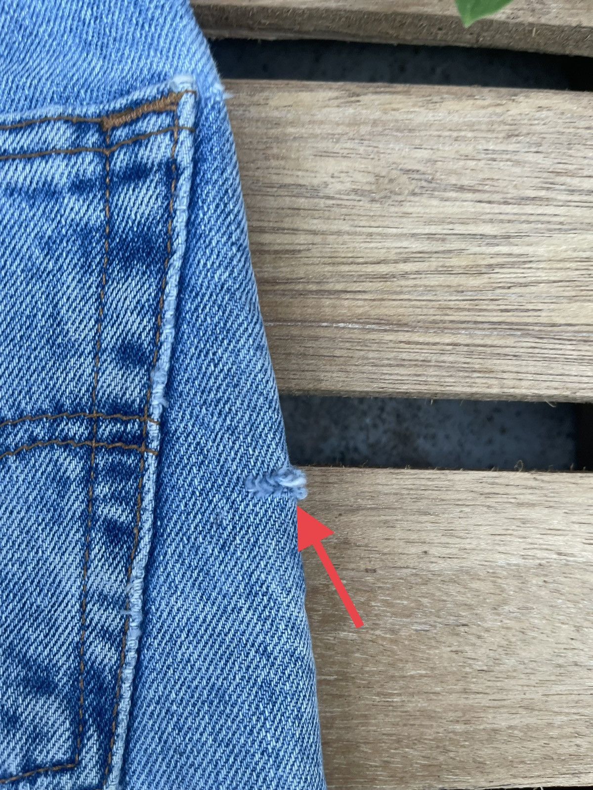 Levi's × Levi's Vintage Clothing × Vintage Vintage Levi's 505 Light Wash Denim Jeans Size 31x30 Size US 31 - 11 Thumbnail
